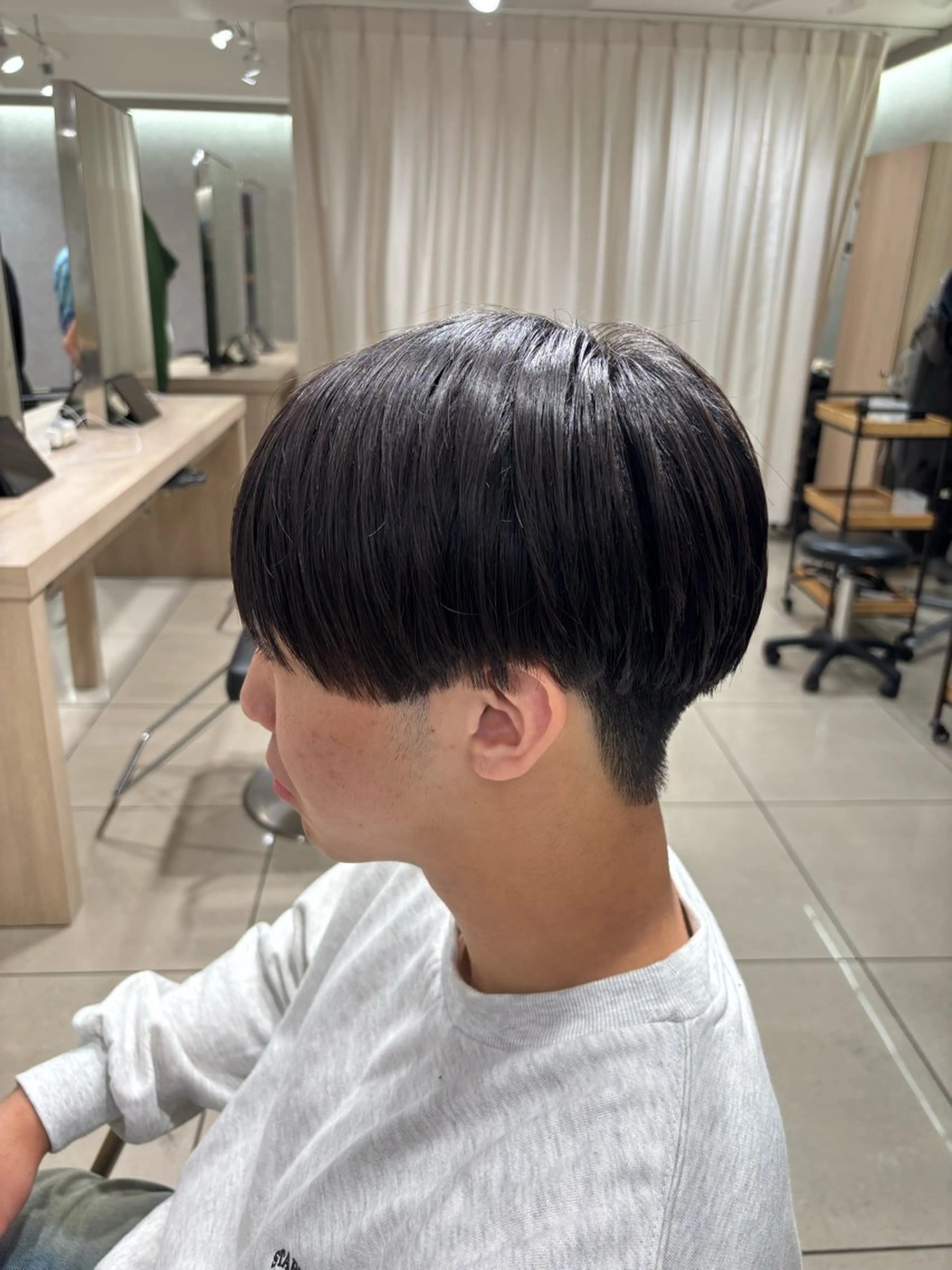 ミディアム パーマ メンズ カット 縮毛矯正 メンズ支持率エリア No.1/keitaのヘアスタイル