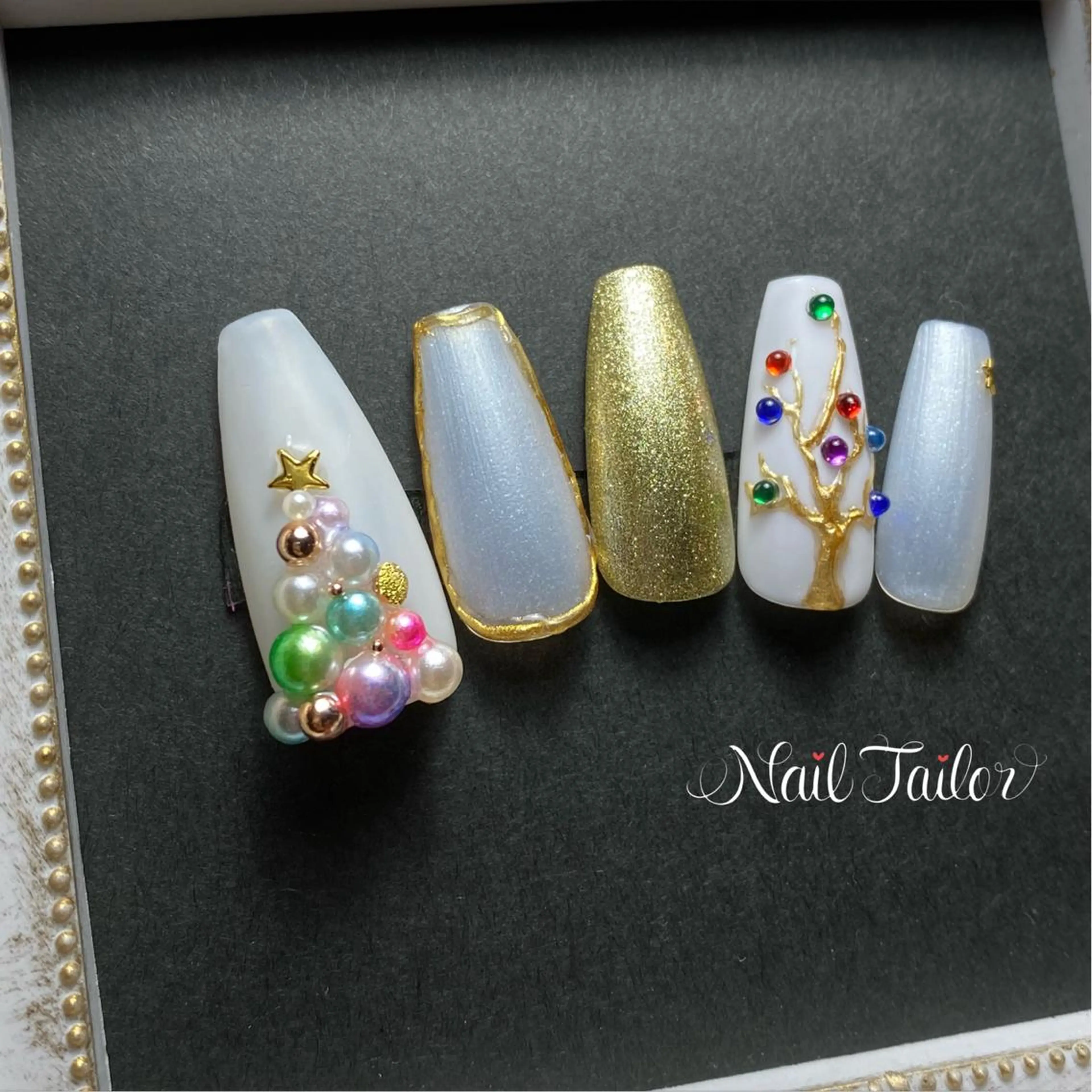 ネイル ワンカラーネイル ホワイト 冬ネイル クリスマス 〜Nail Tailor〜　ネイルテイラー所属・NailTailor ネイルテイラーのネイルデザイン