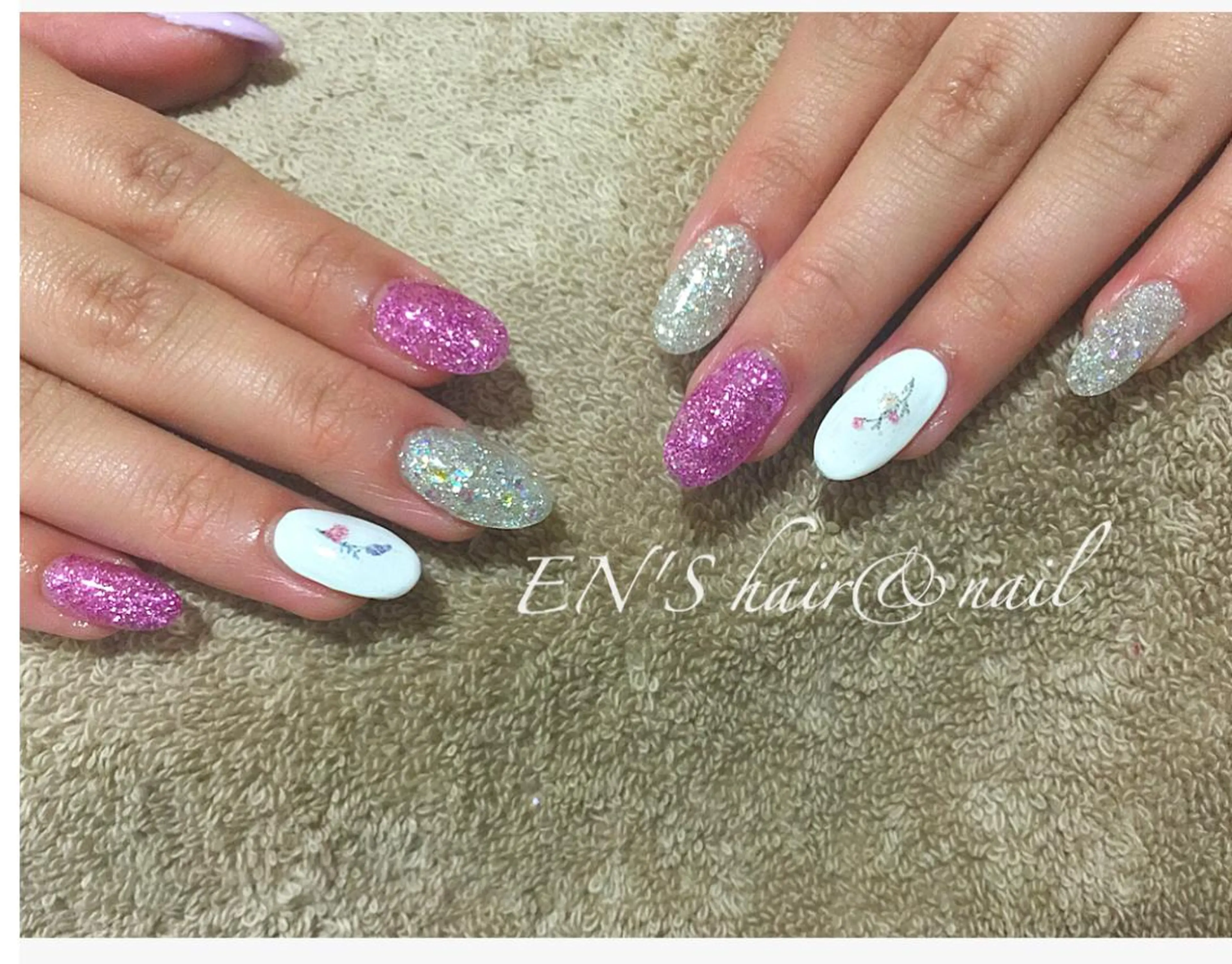 ネイル フラワーネイル ラメ(グリッター) ワンカラーネイル パステルネイル パープル フルリール 【プライベートサロンのネイルデザイン