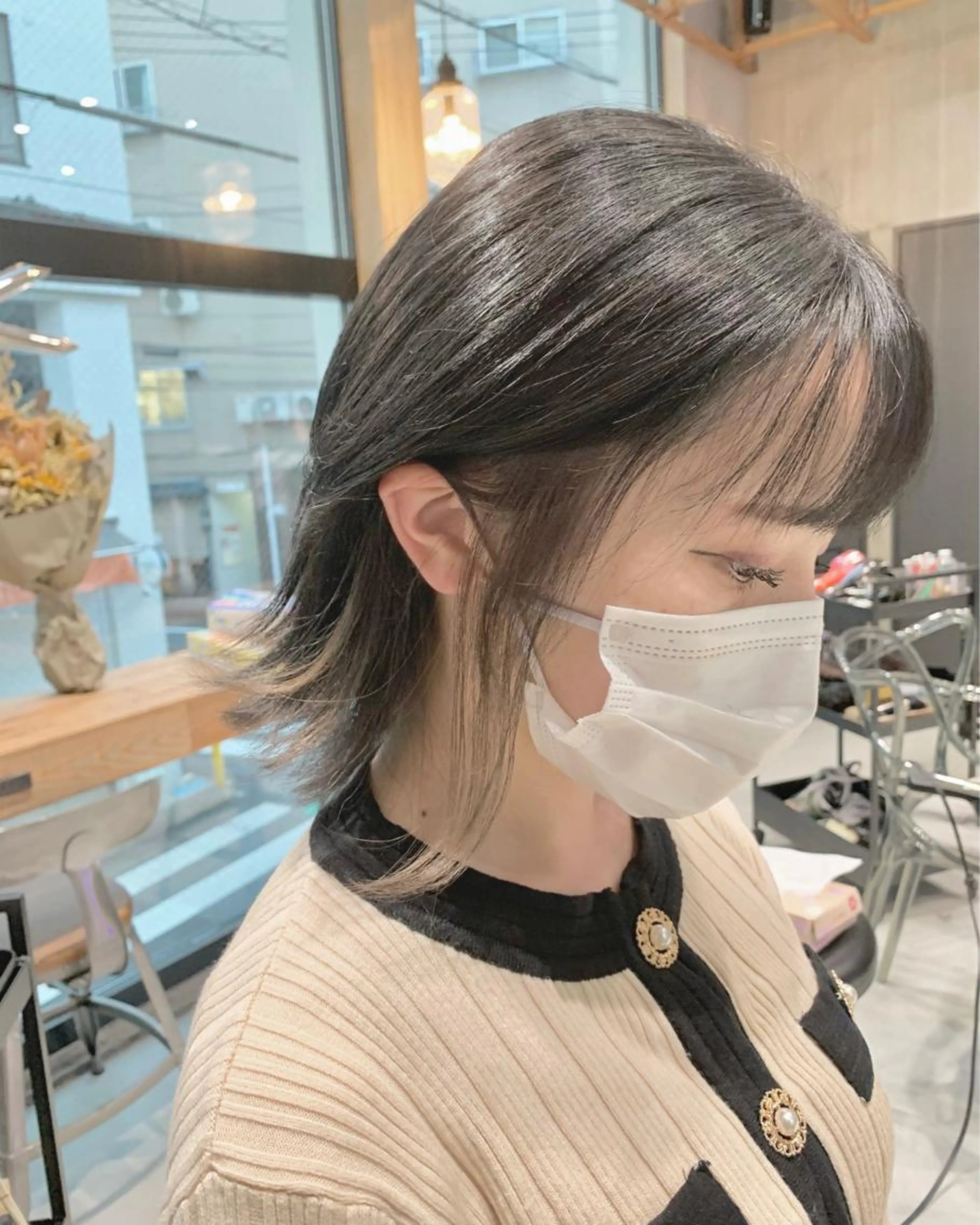 【人気メニュー✨】インナーカラー(ブリーチ込)+全体カラー+髪質改善トリートメント ¥12900の写真