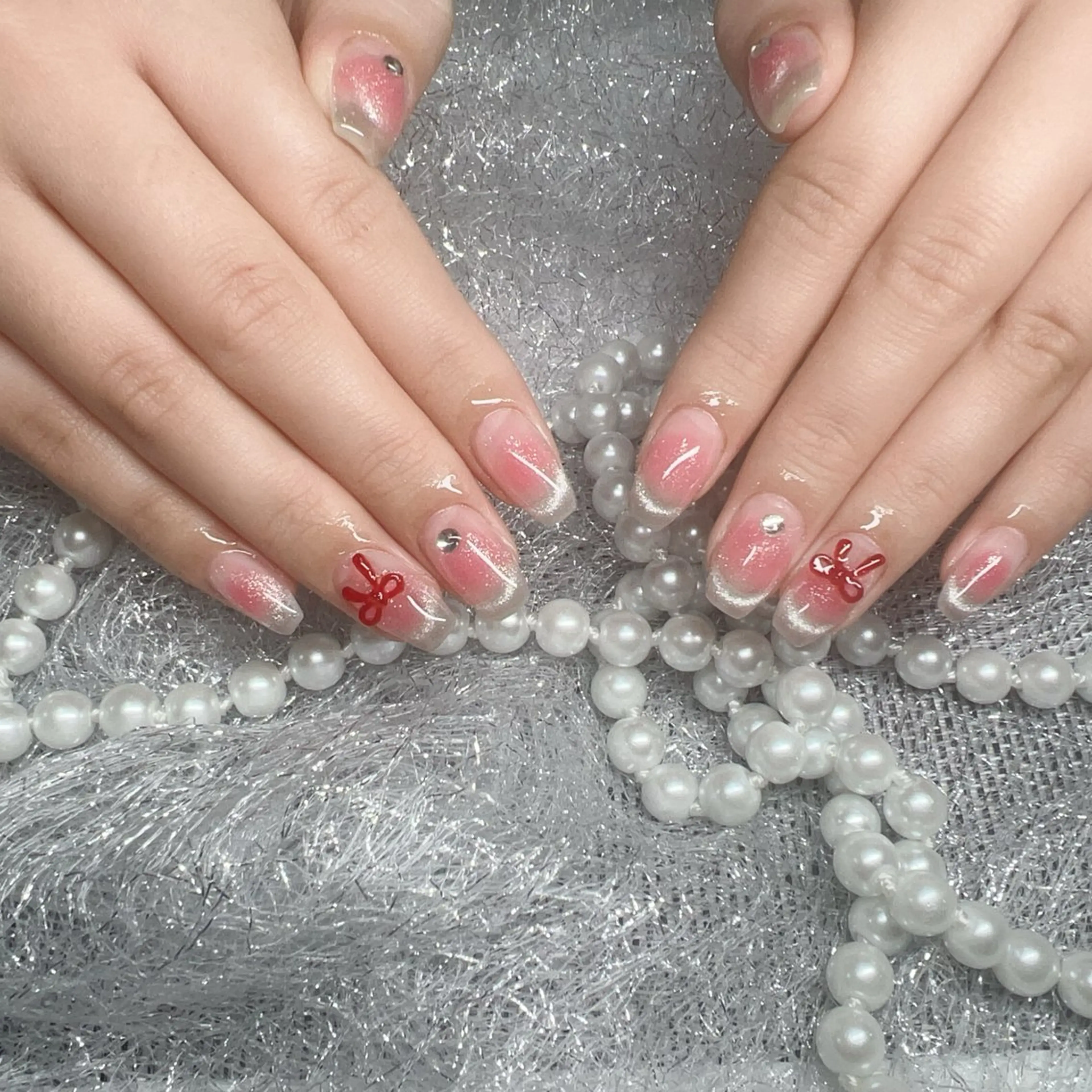 ネイル 長さ出し フットネイル フレンチネイル ジェルネイル 韓国ネイル ハンドネイル More Glam 池袋東口店のネイルデザイン