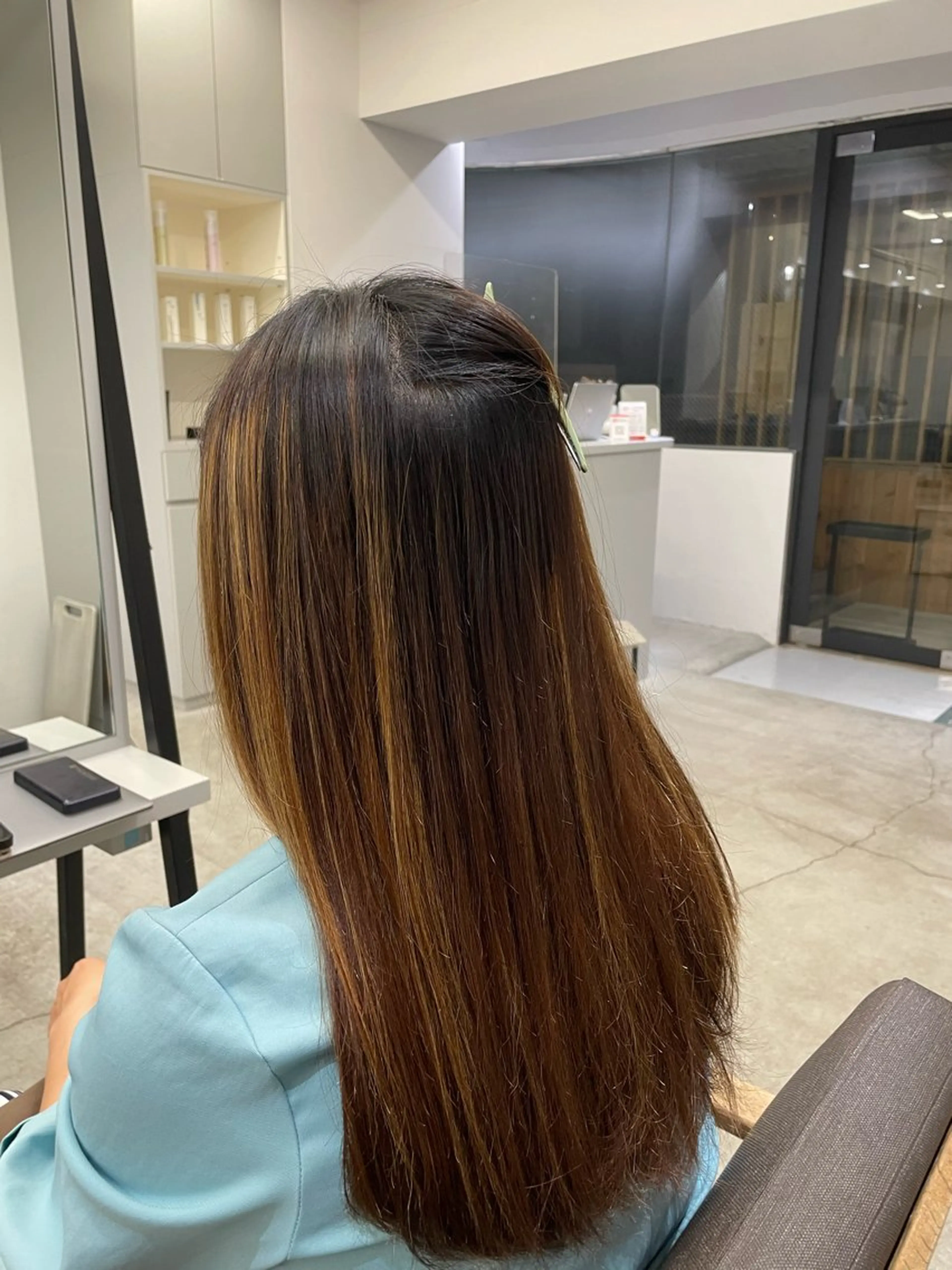 ロング 縮毛矯正 絶対綺麗な暖色カラー 🎯あります✨増渕✨のヘアスタイル