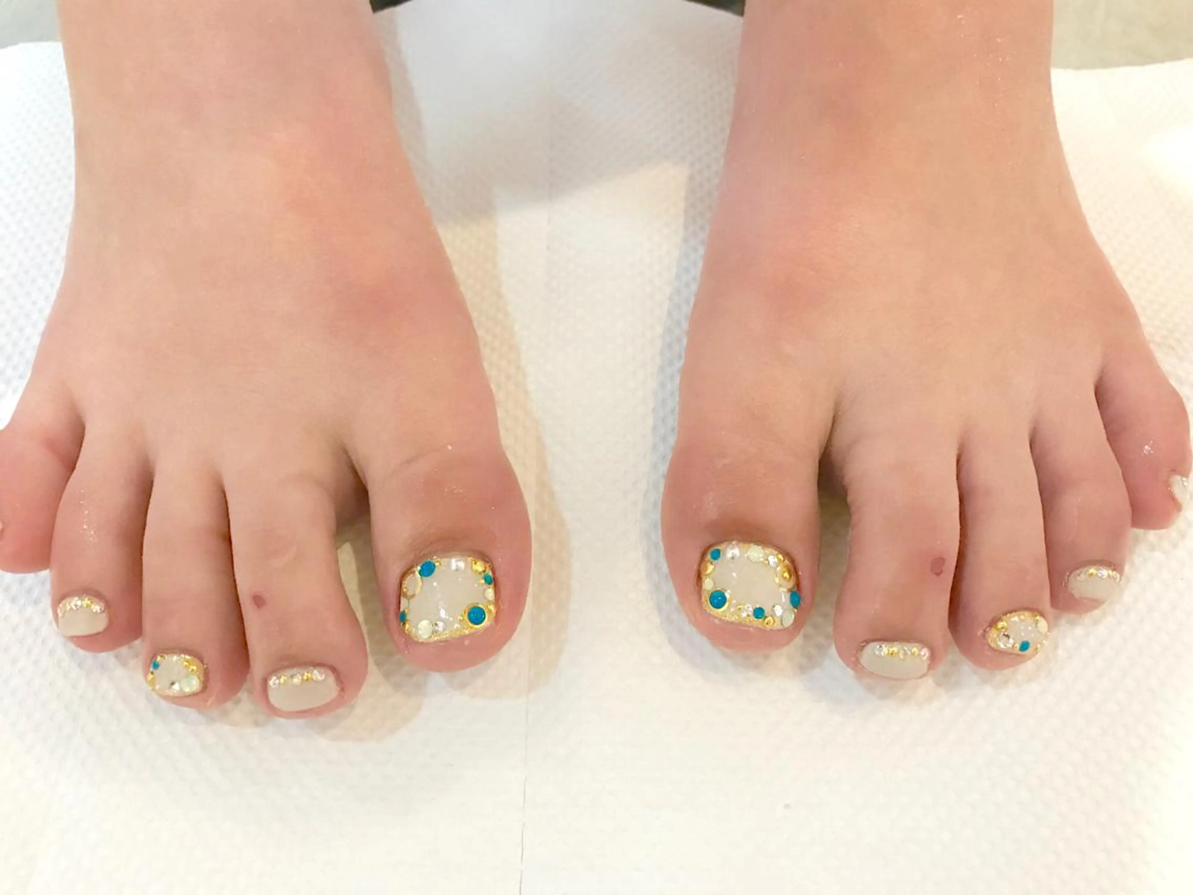 ネイル フットネイル NARUMI HYODOのネイルデザイン