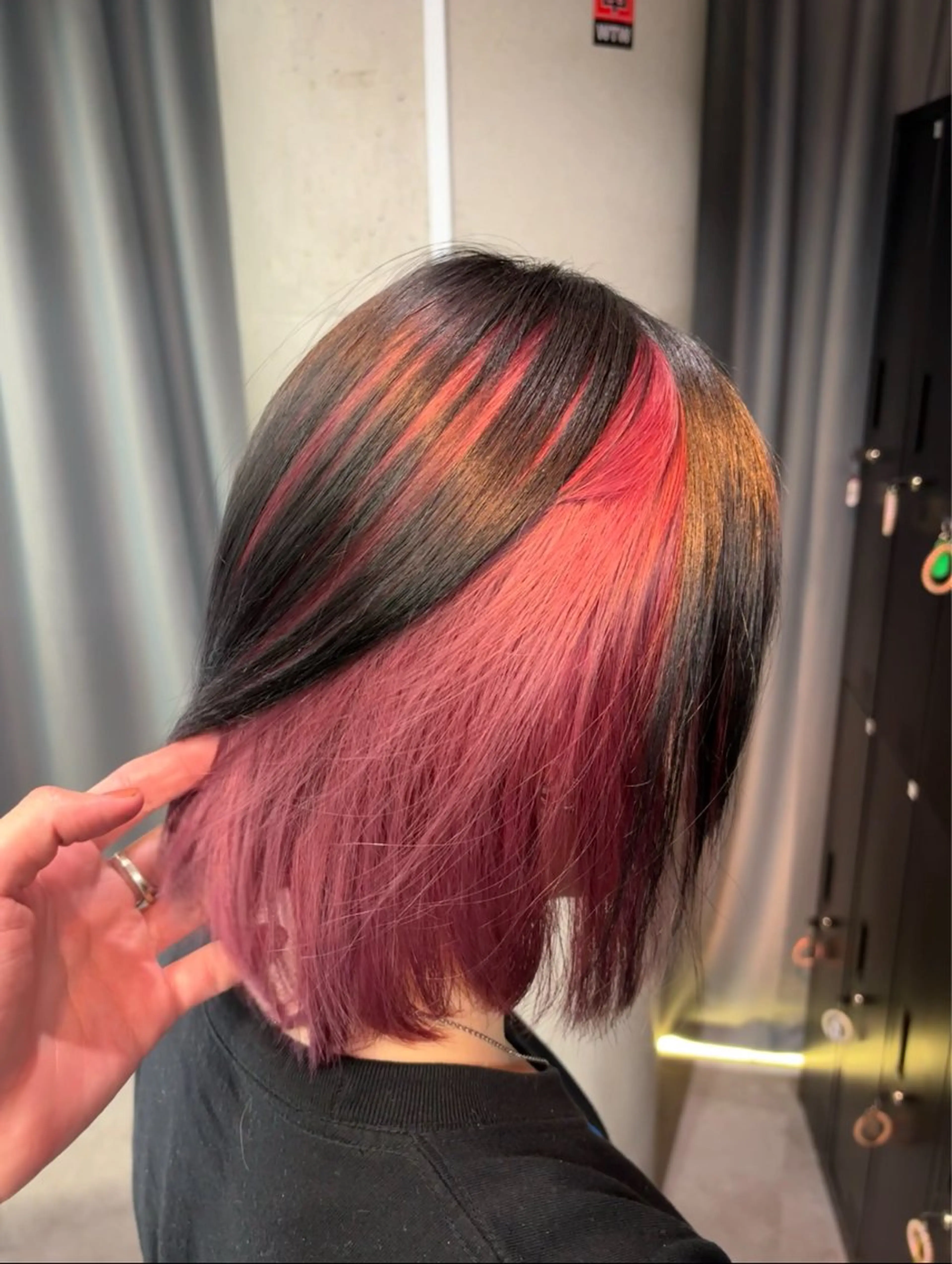 ミディアム カラー ブリーチ デザインカラー ヘアカラー トリートメント 落ちる黒 森崎雄斗のヘアスタイル