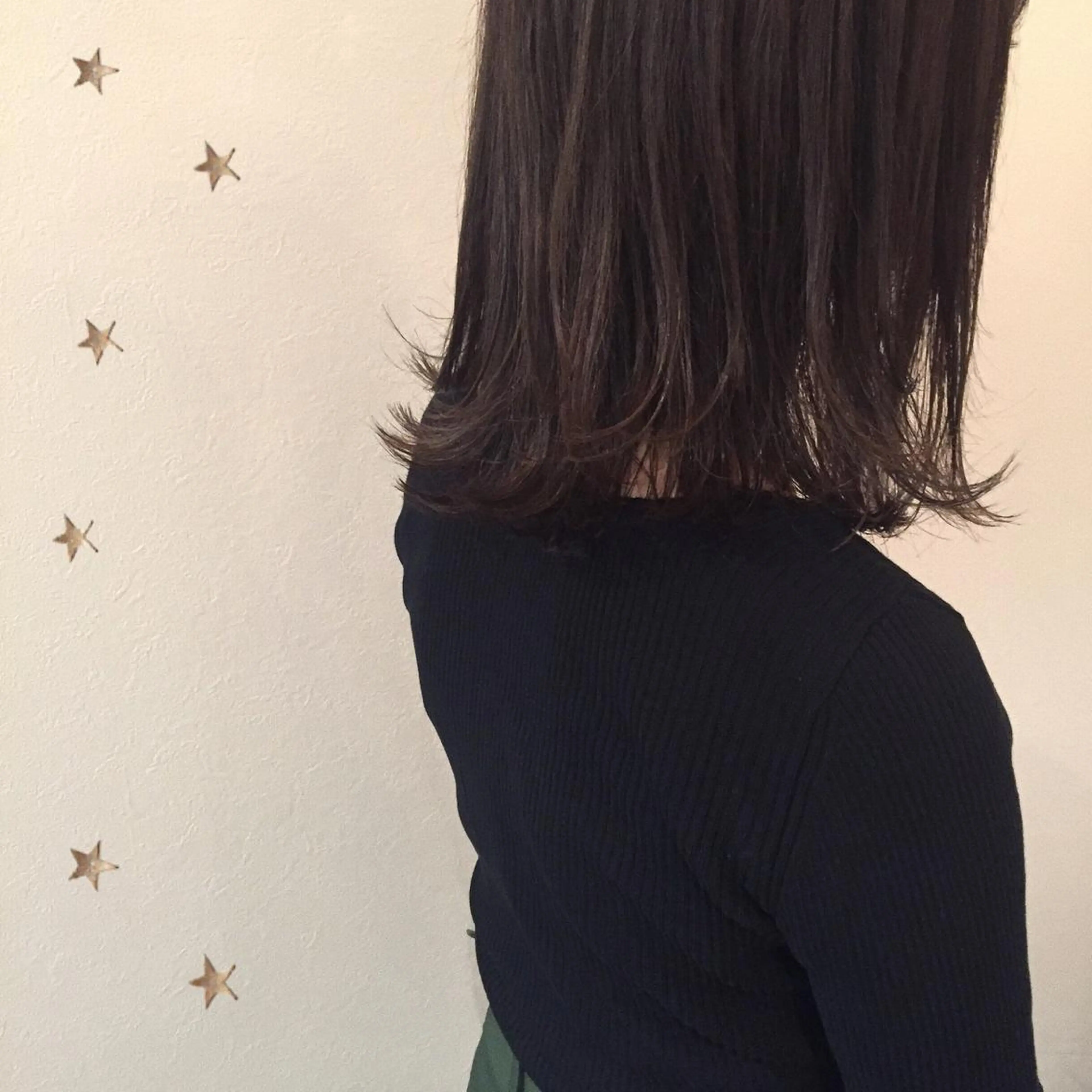 ミディアム カラー 市川 千夏のヘアスタイル