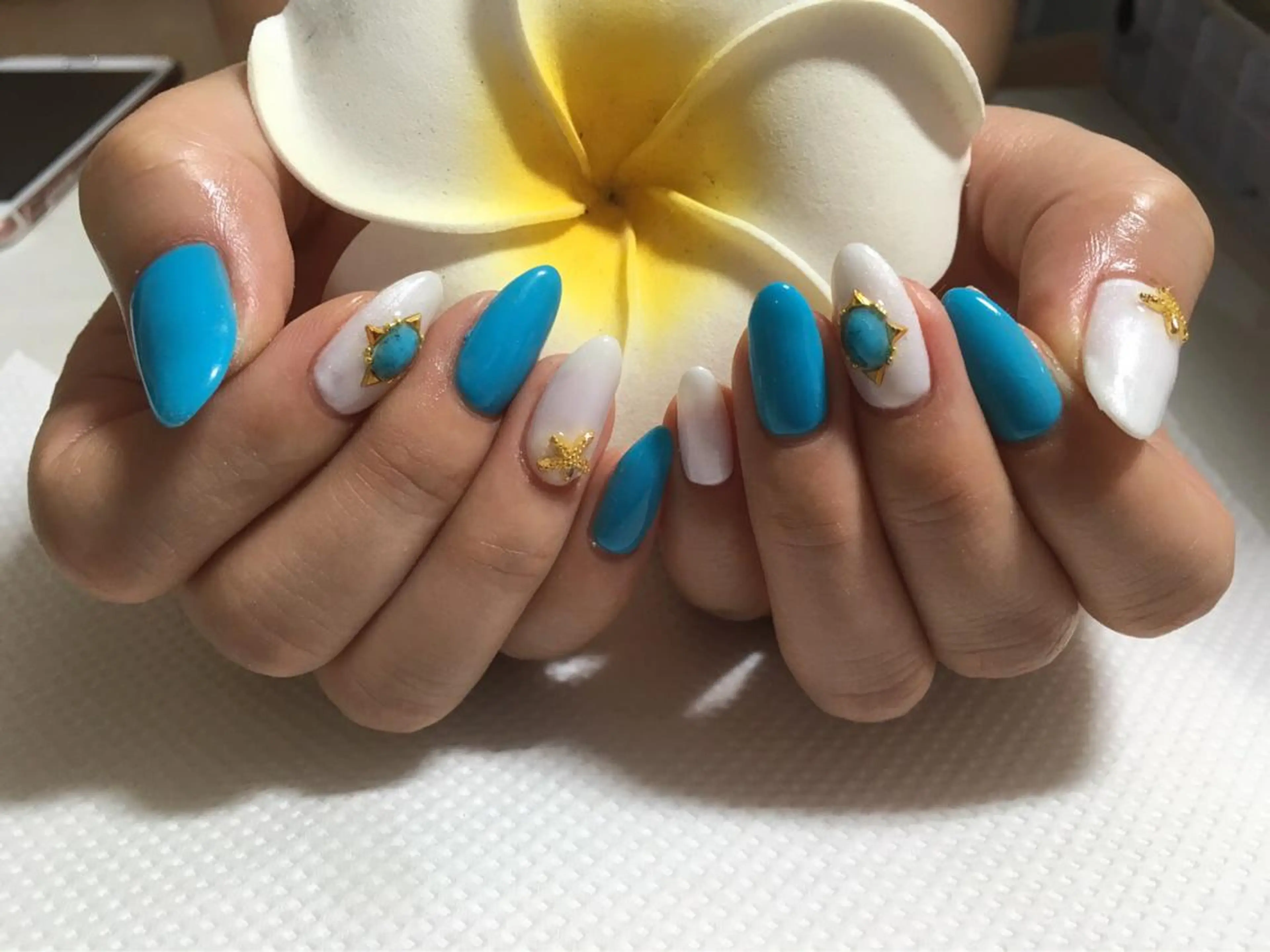 ネイル MaHaRo所属・S HARUKAのネイルデザイン