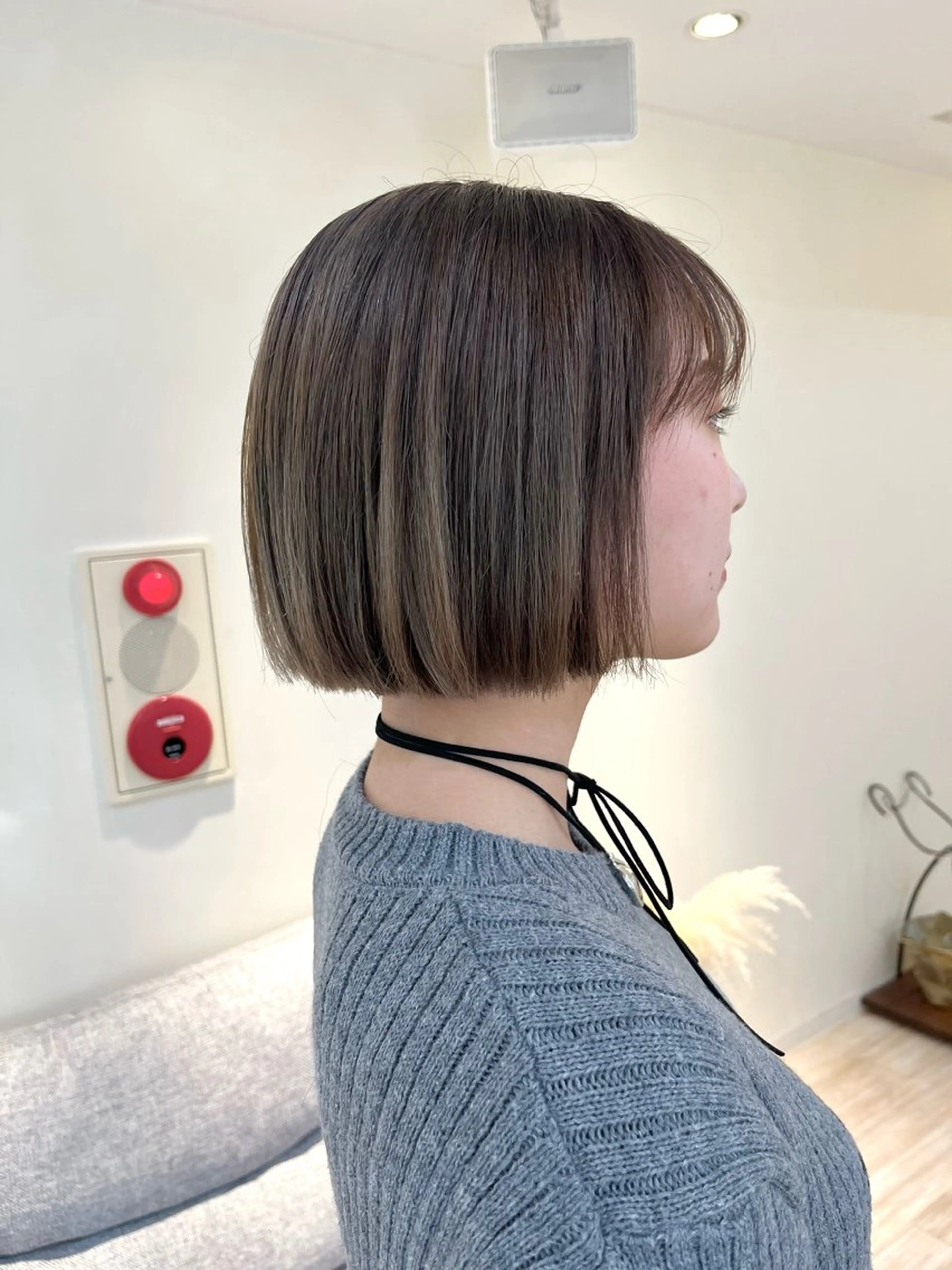 ショート カラー つぼみ/パーマ ／レイヤー／ボブのヘアスタイル