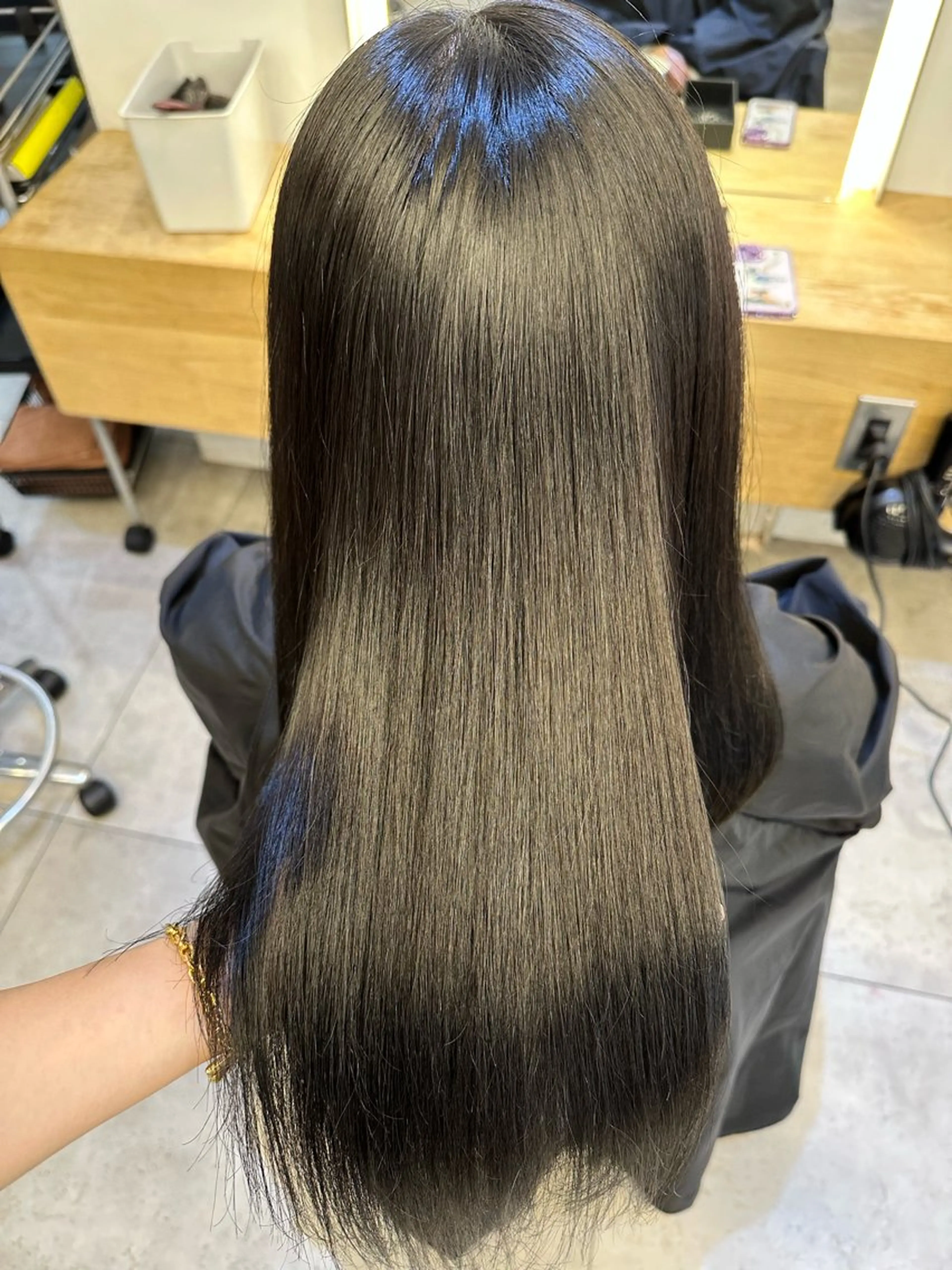 セミロング ヘアカラー トリートメント 中村 かおりのヘアスタイル