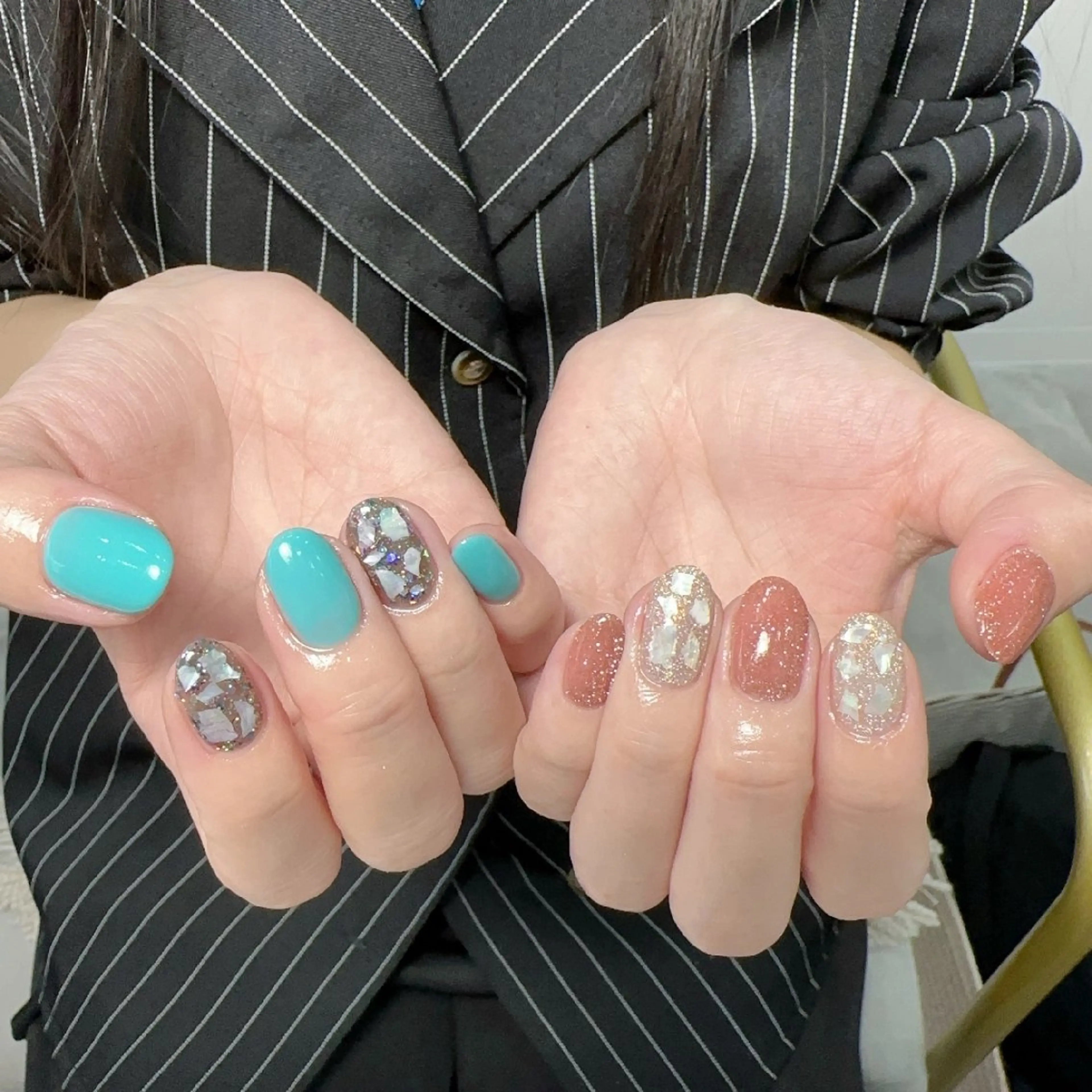 ネイル チークネイル 長さ出し フレンチネイル ジェルネイル キラキラネイル ハンドネイル UM Nail Salonのネイルデザイン
