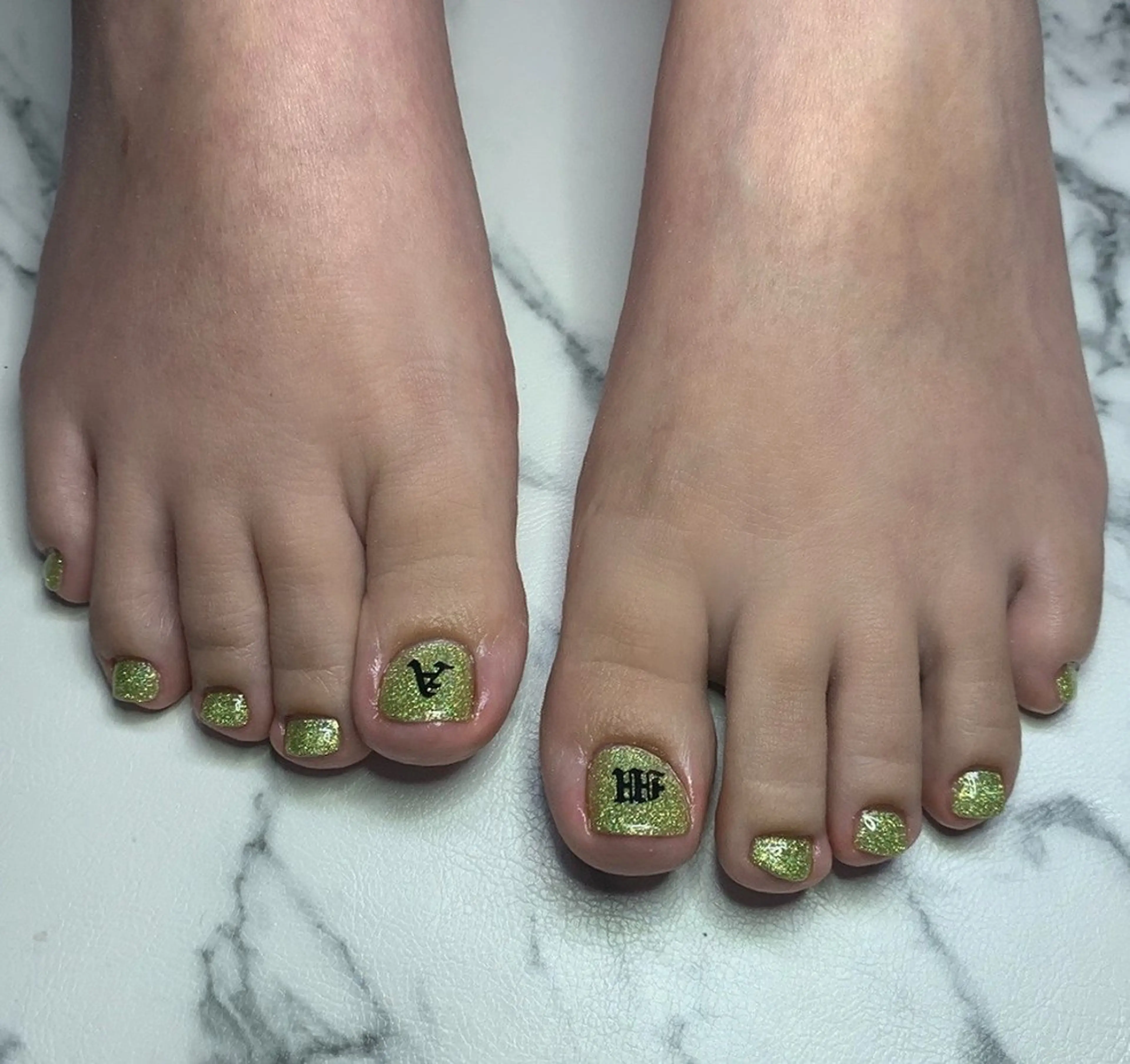 ネイル ハンドネイル フットネイル MHR nailのネイルデザイン
