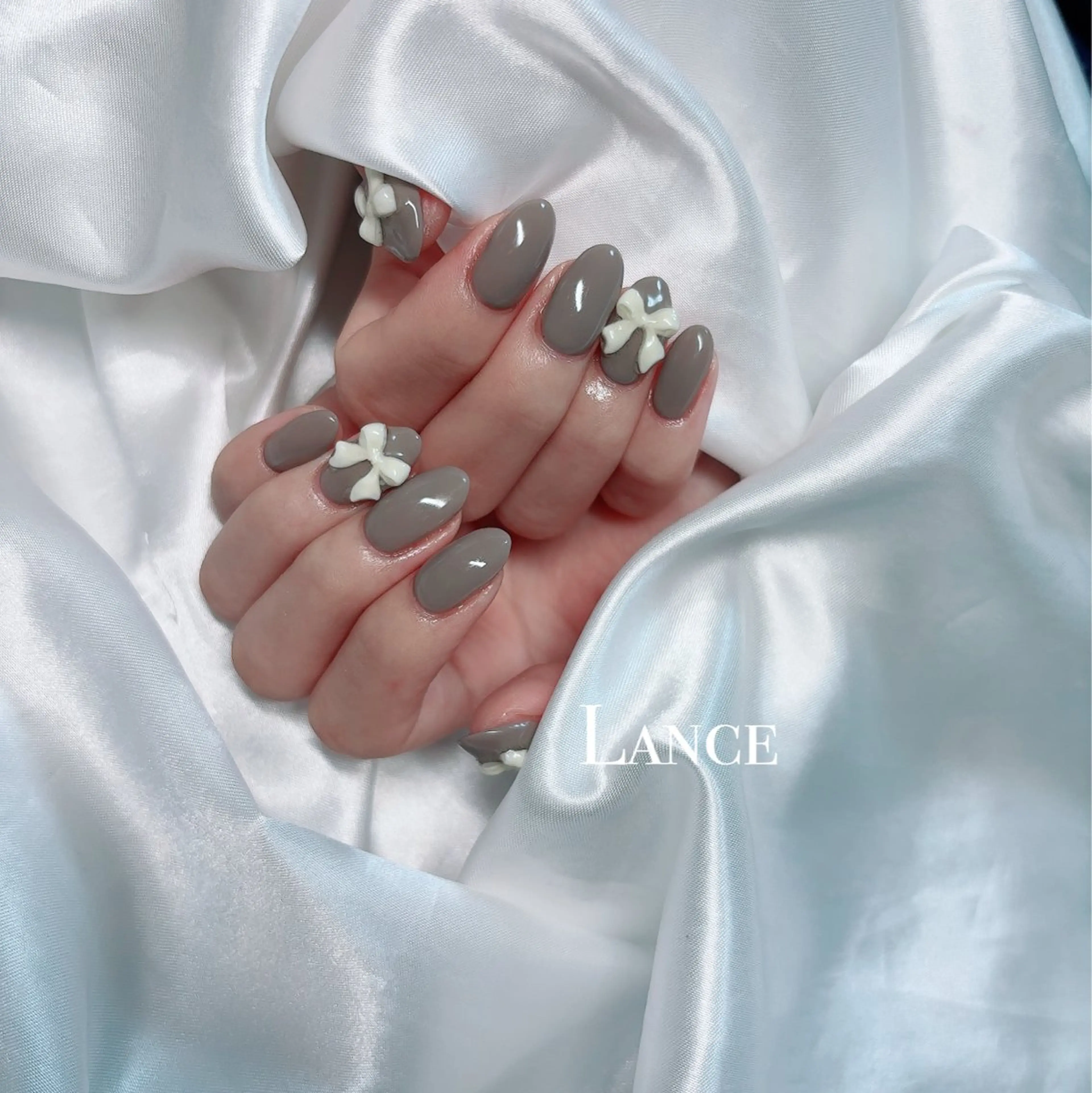 ネイル オーロラネイル フットネイル フレンチネイル キラキラネイル 韓国ネイル Lance nailのネイルデザイン