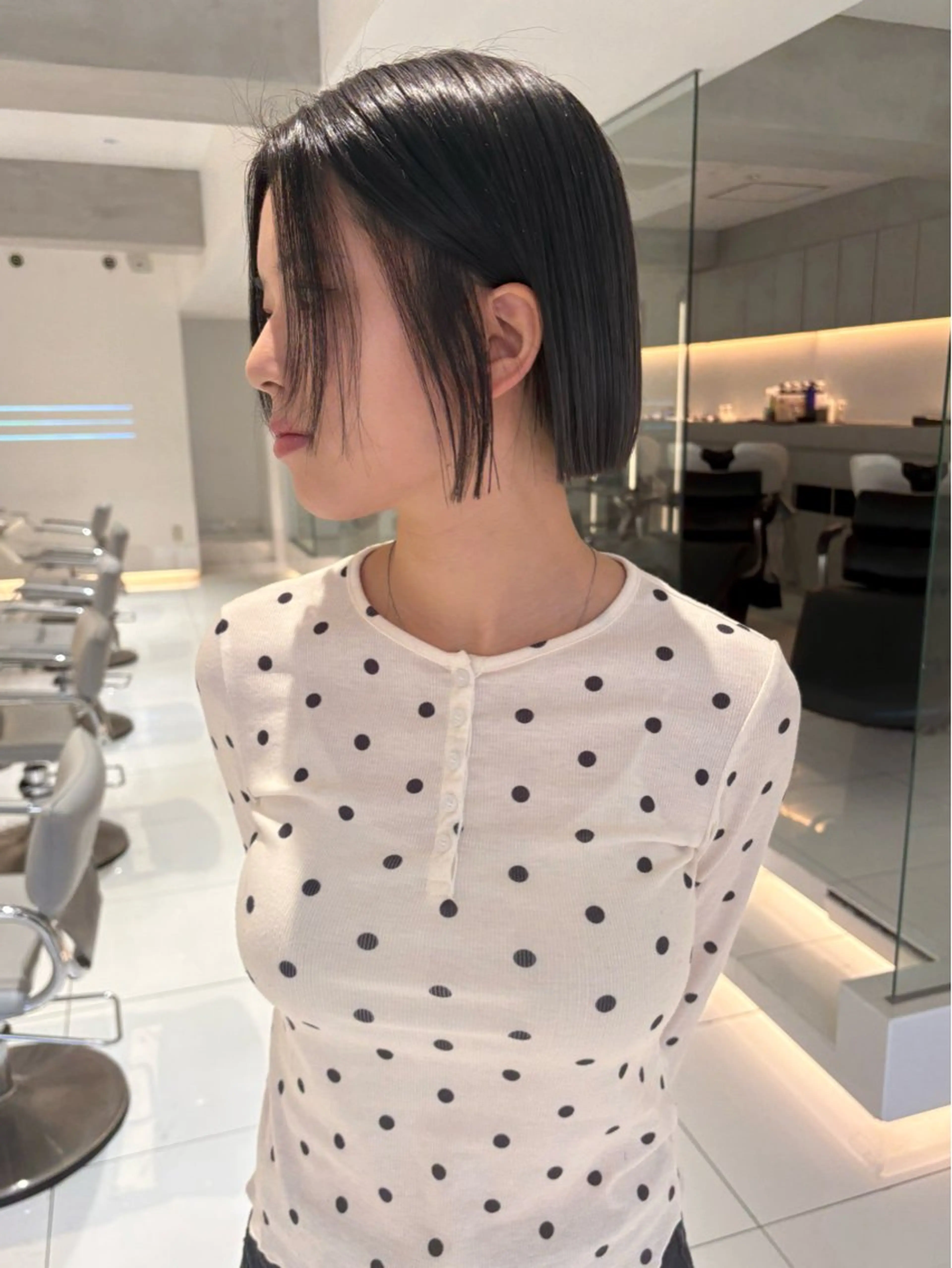 ショート カラー ボブ カット 海外レイヤー /NAGISAのヘアスタイル