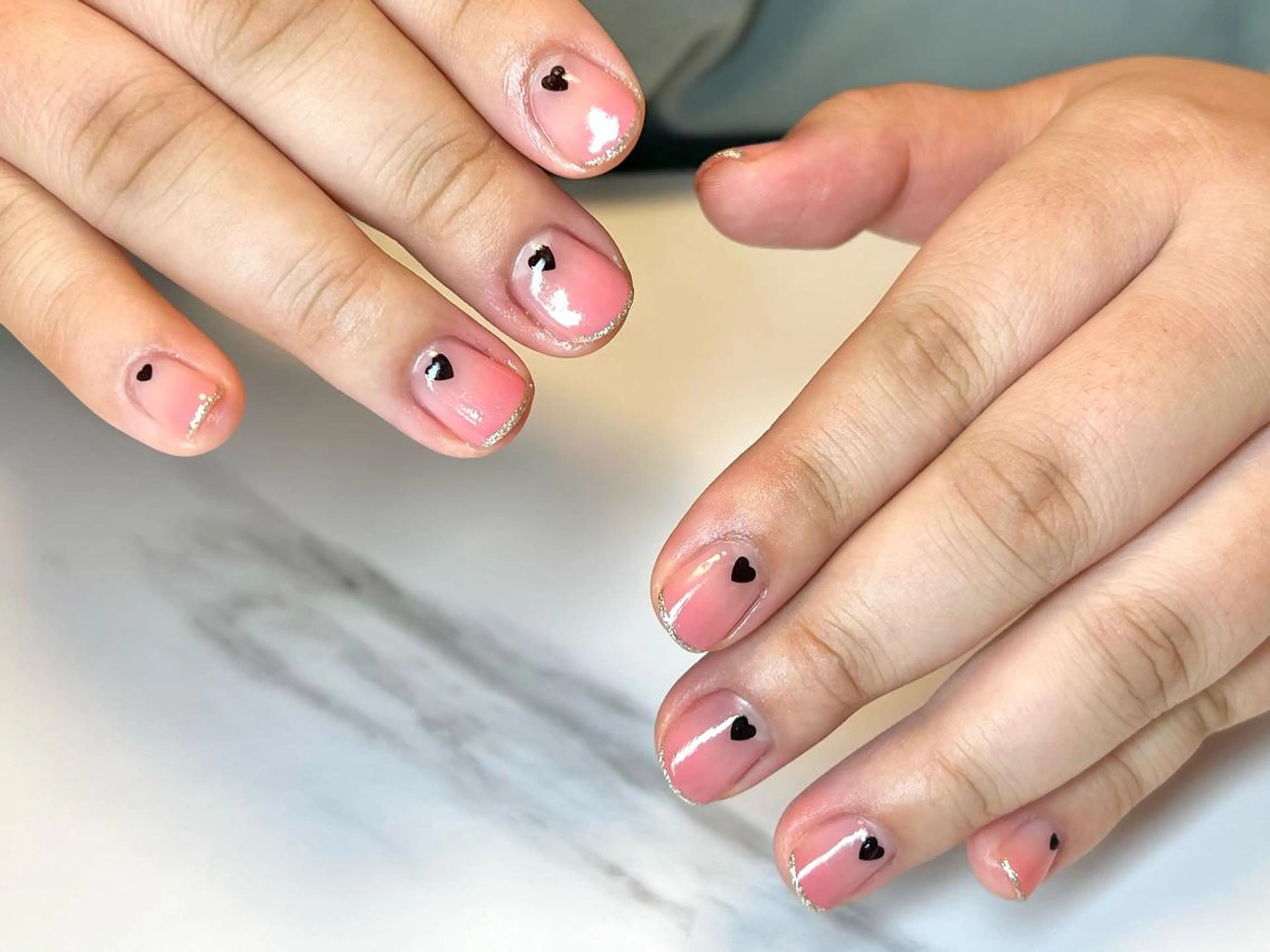 ショート ネイリスト シンのネイルデザイン