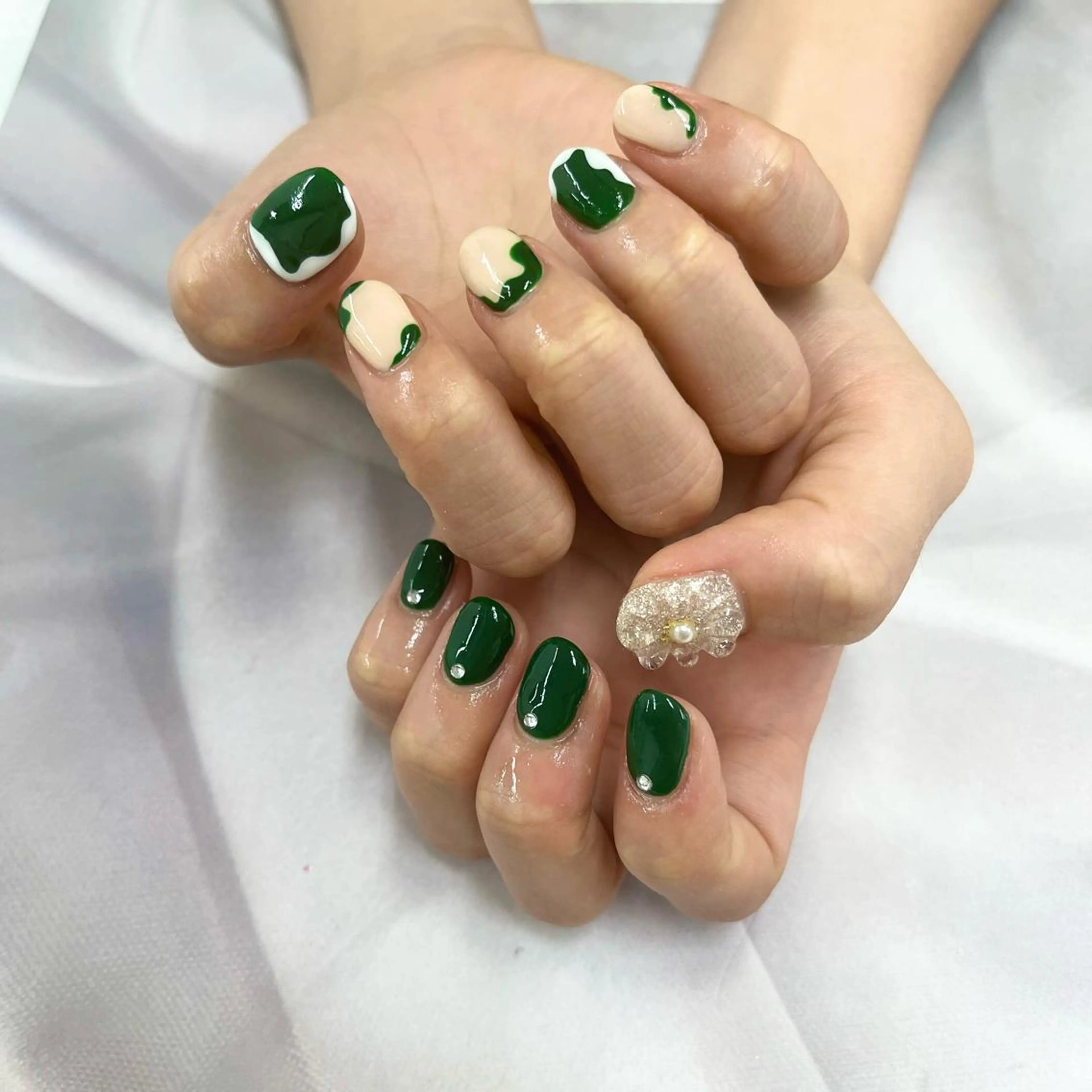 ネイル Basic町田本店 Suzunaのネイルデザイン