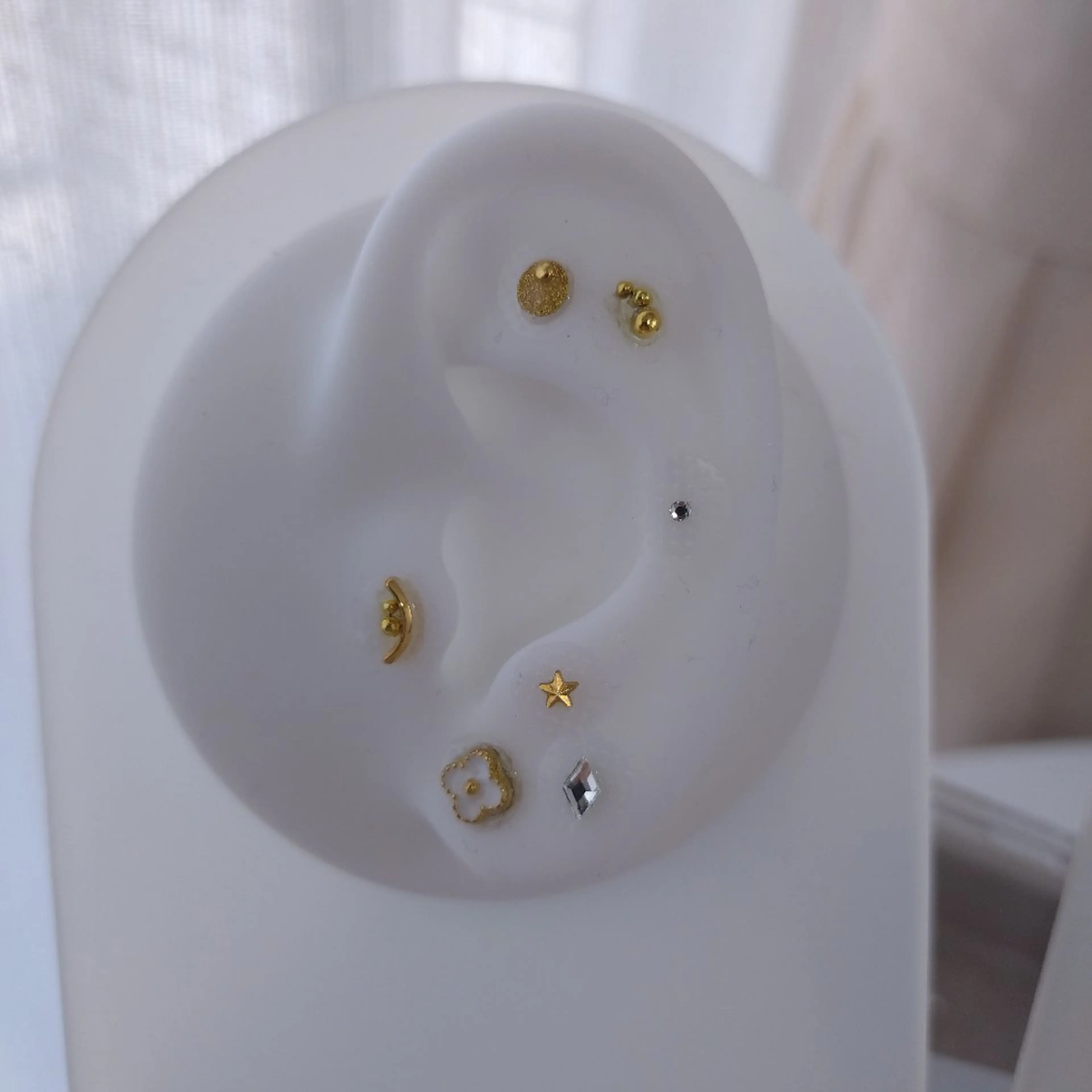 Ailes 🌻NA*YÜ🌻の眉毛・アイブロウイメージ