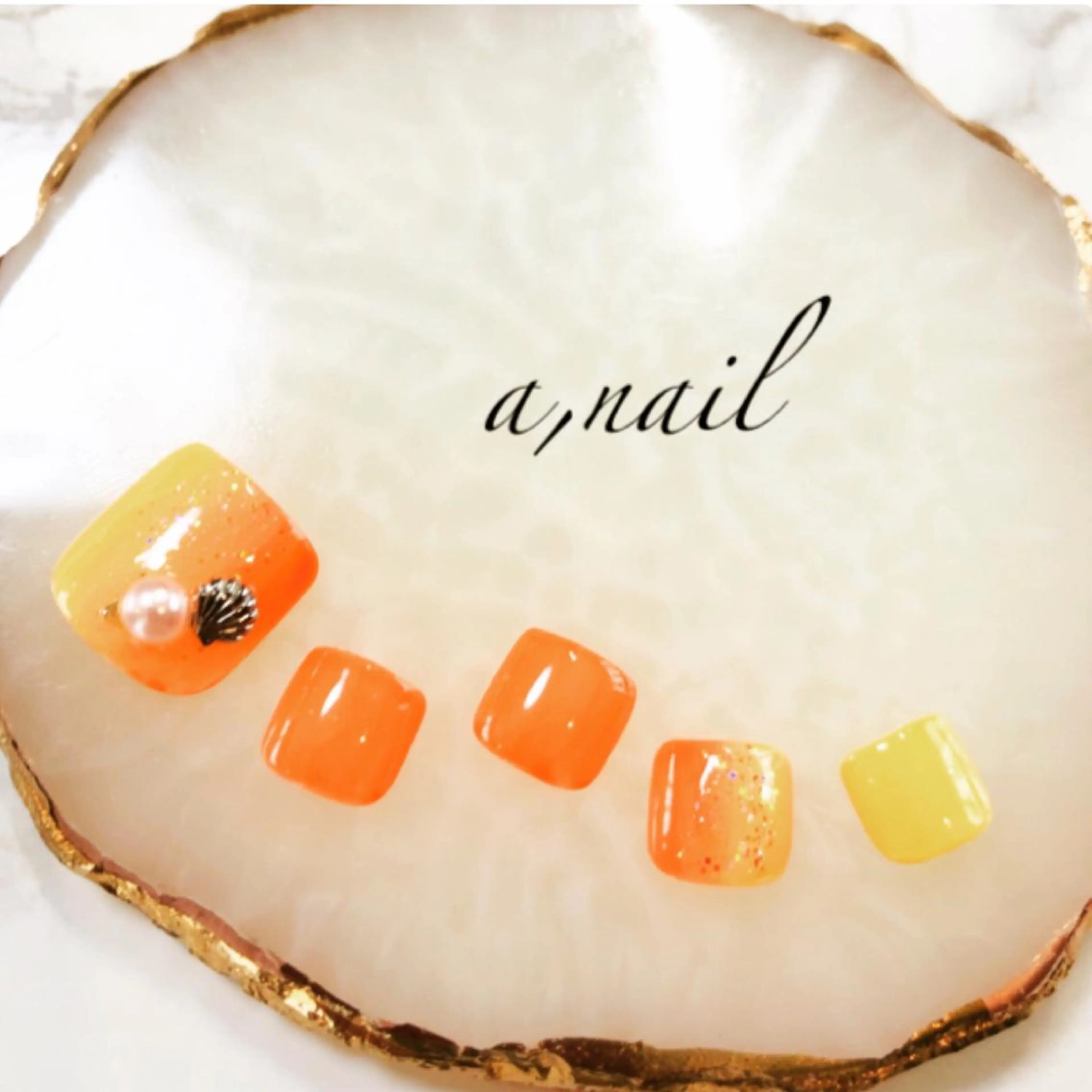 ネイル フットネイル ジェルネイル グラデーション オフィスネイル ワンカラーネイル フットネイル ネイルサロン エーネイルのネイルデザイン