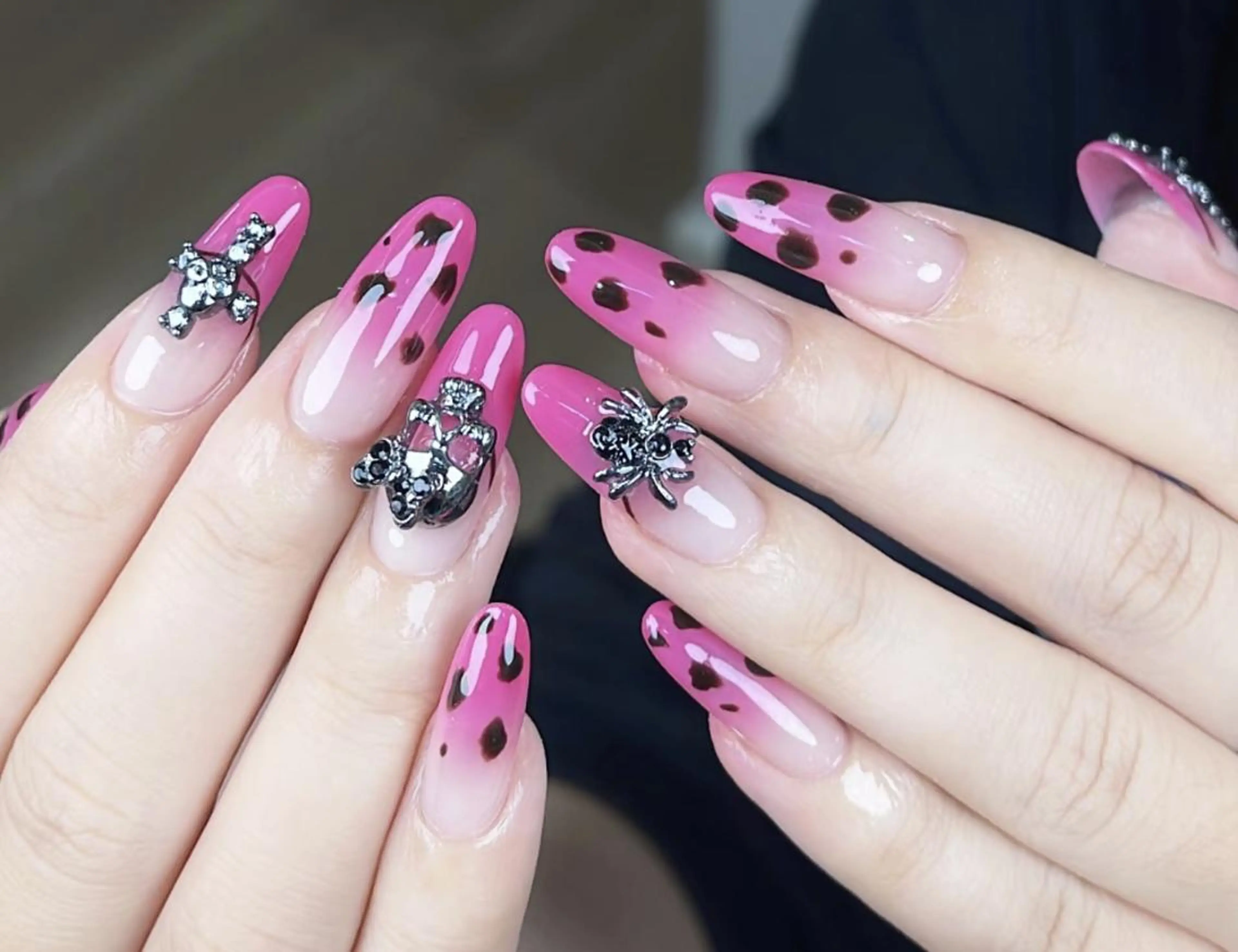 ネイル ハンドネイル 🎀 KiKi_nailのネイルデザイン