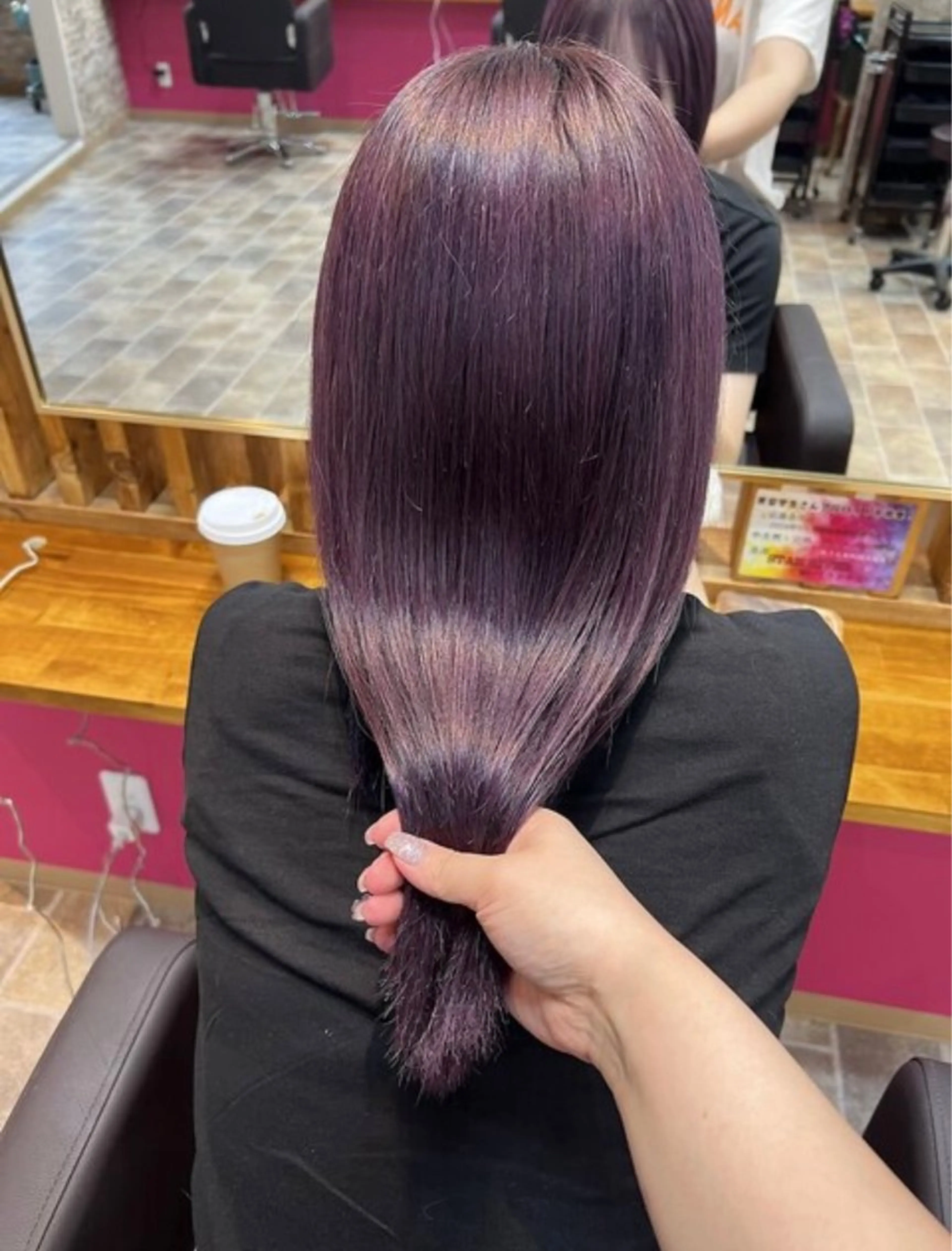 ロング カラー ヘアカラー&縮毛矯正 STAR☆RIVERのヘアスタイル