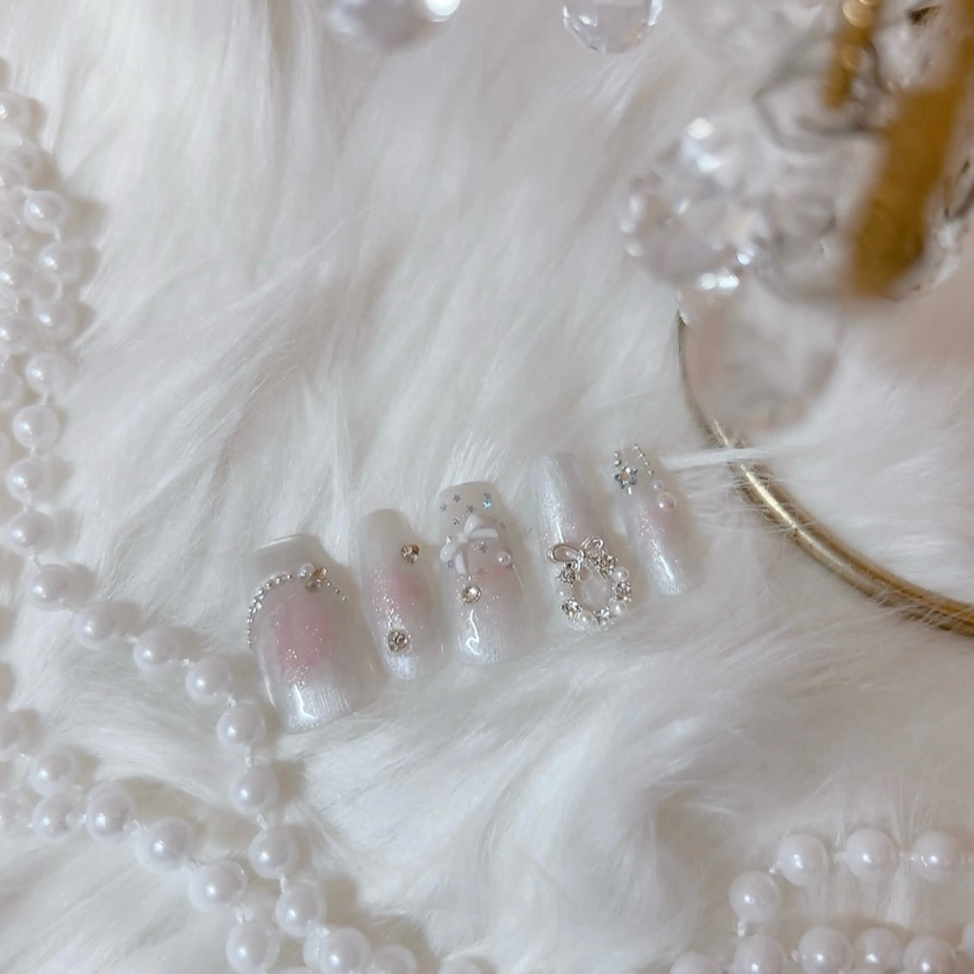 ネイル クリスマス ハンドネイル Charlie所属・Charlie 🖤のネイルデザイン