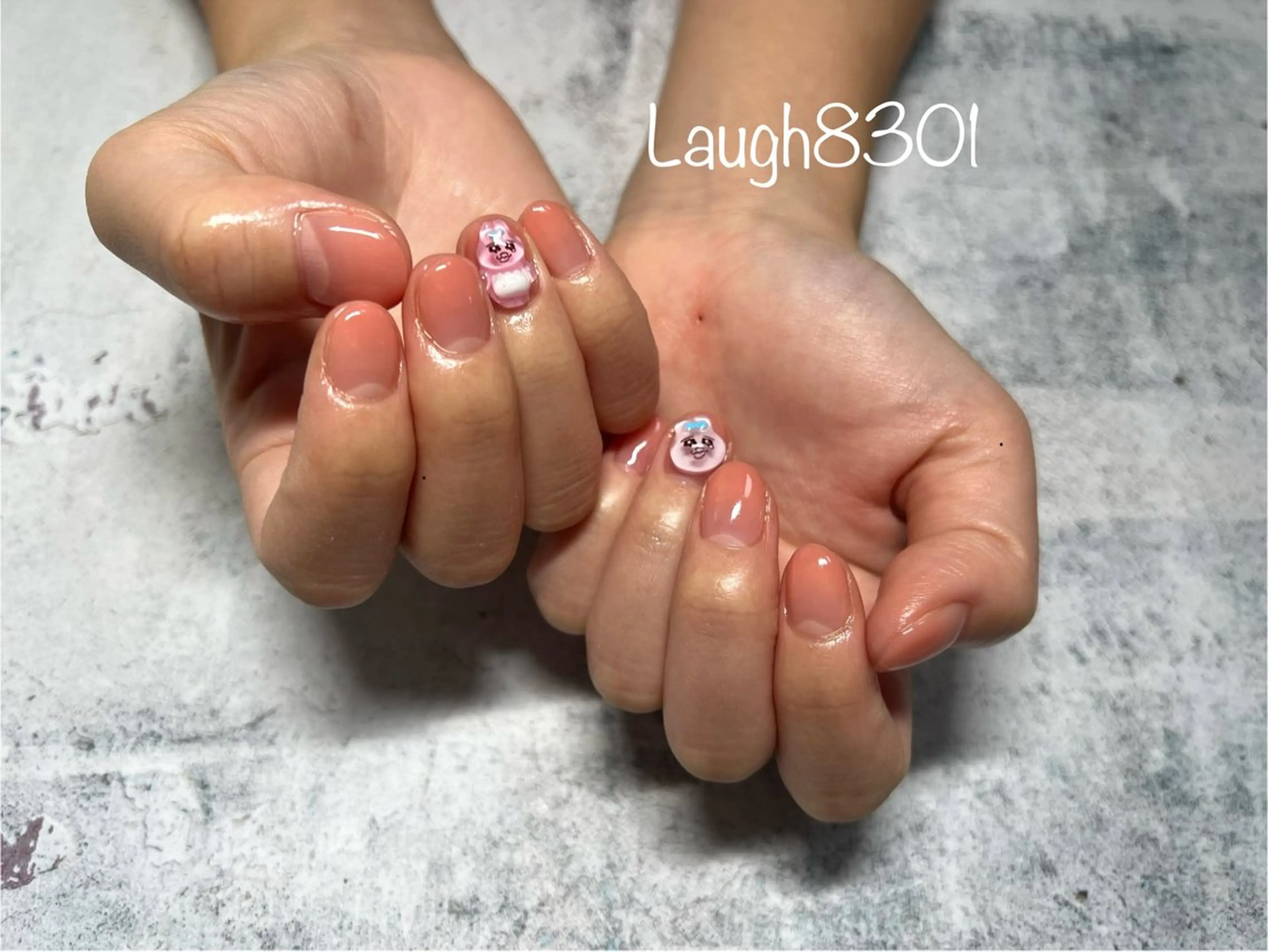 ネイル 渋谷　Laugh 8301のネイルデザイン