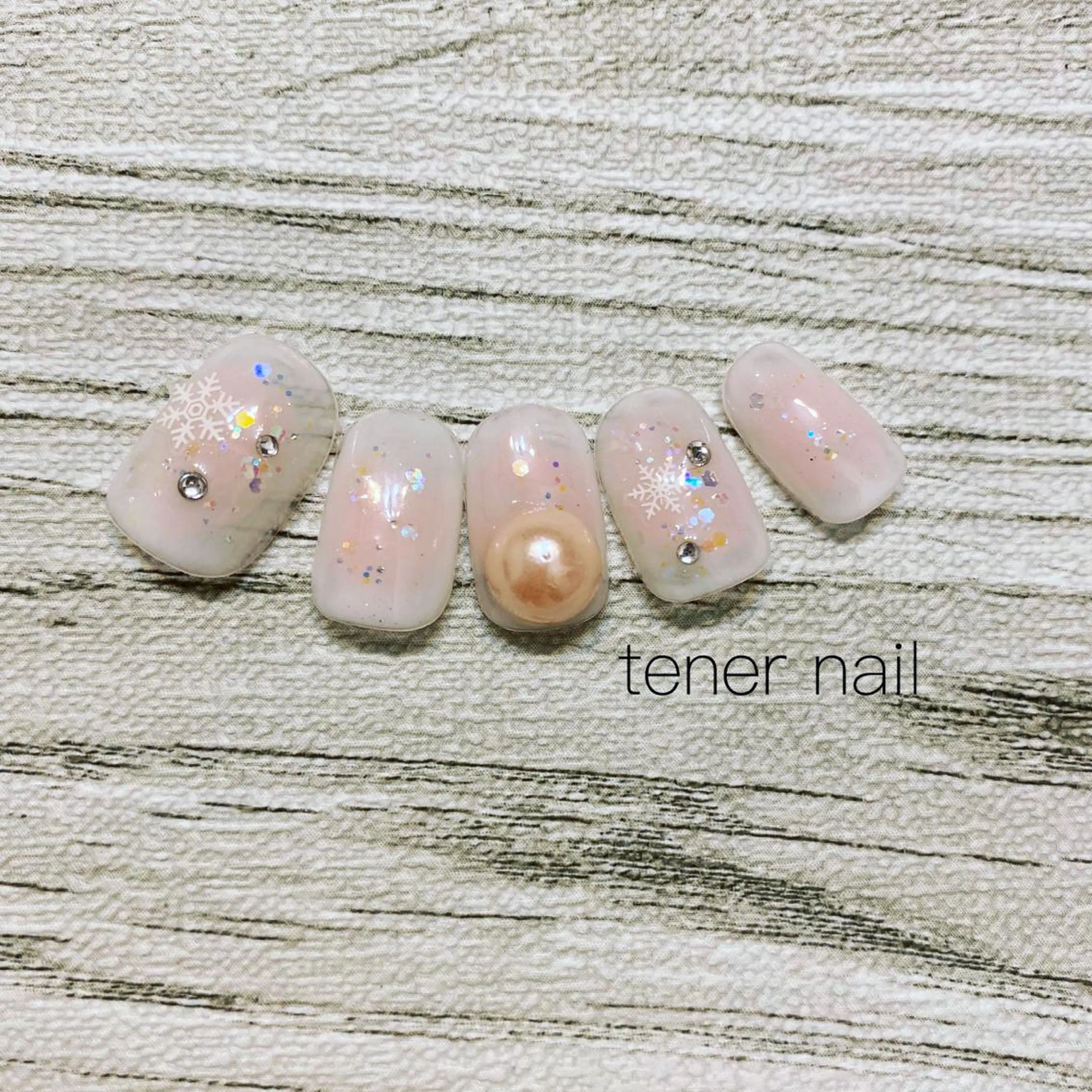 ネイル チークネイル テネルネイル tener nailのネイルデザイン