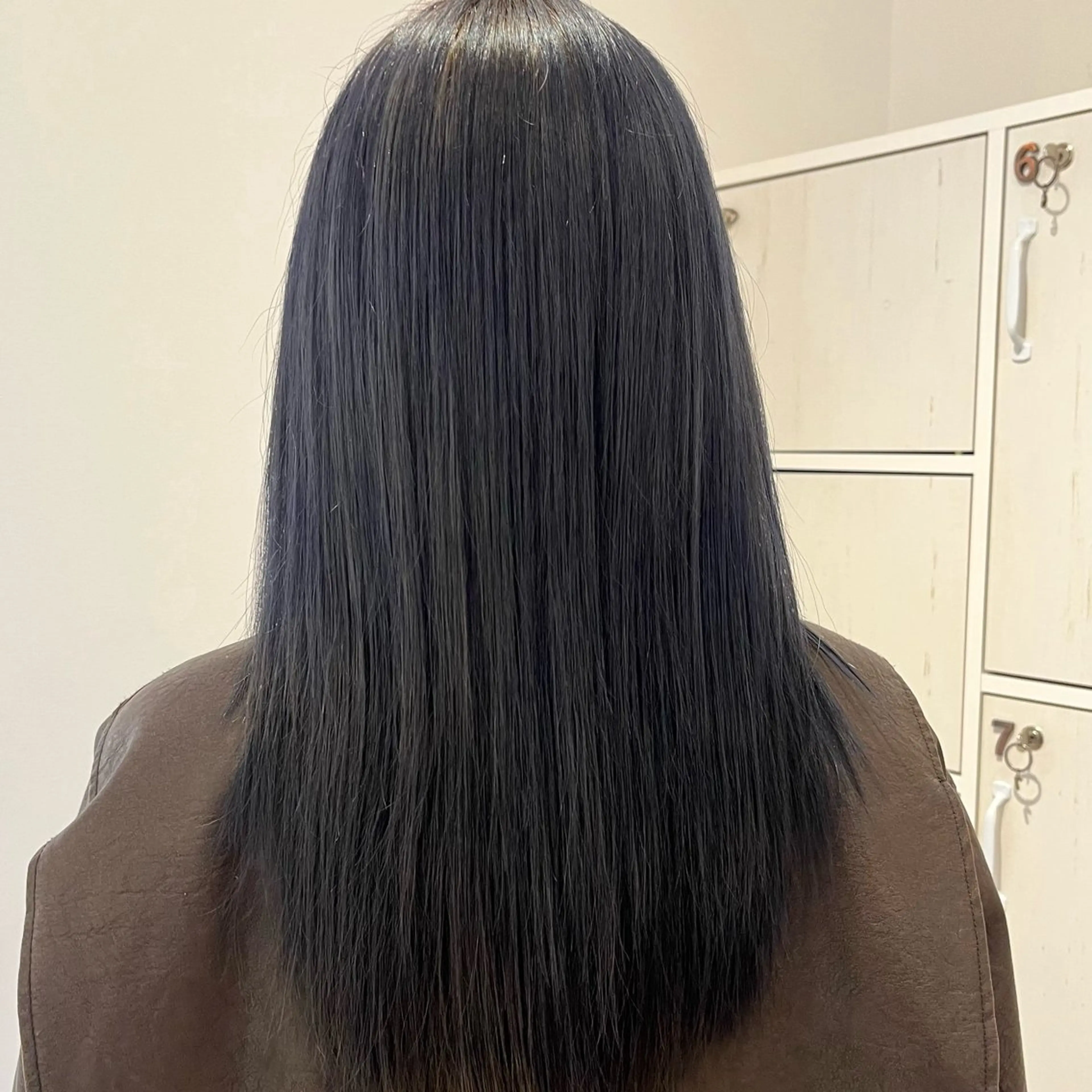 【カラーモデル様募集中】ブリーチONカラー+長さ料金の写真