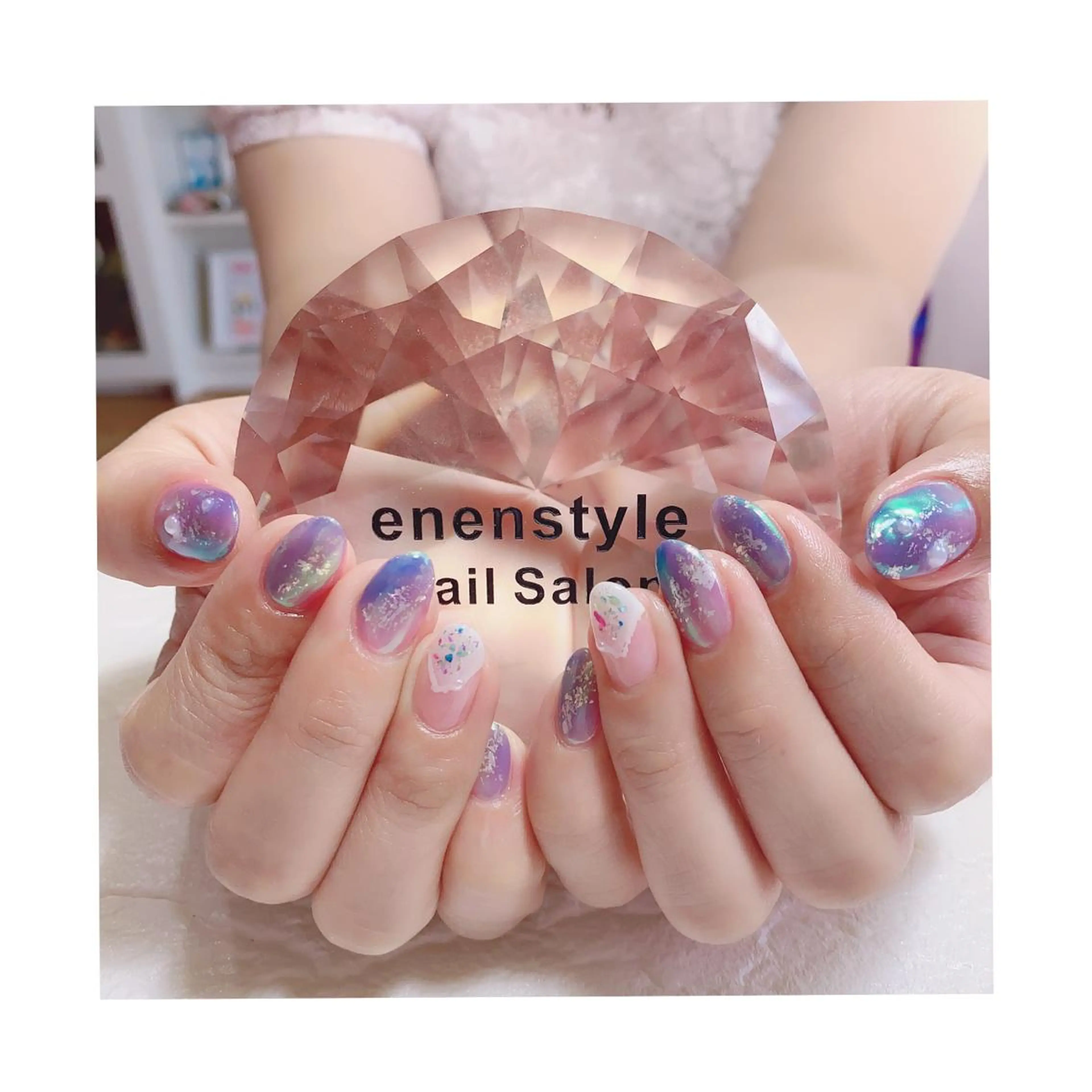 ミディアム ネイル ジェルネイル ニュアンスネイル オフィスネイル ワンカラーネイル パラジェル ハンドネイル 👑enen style👑のネイルデザイン