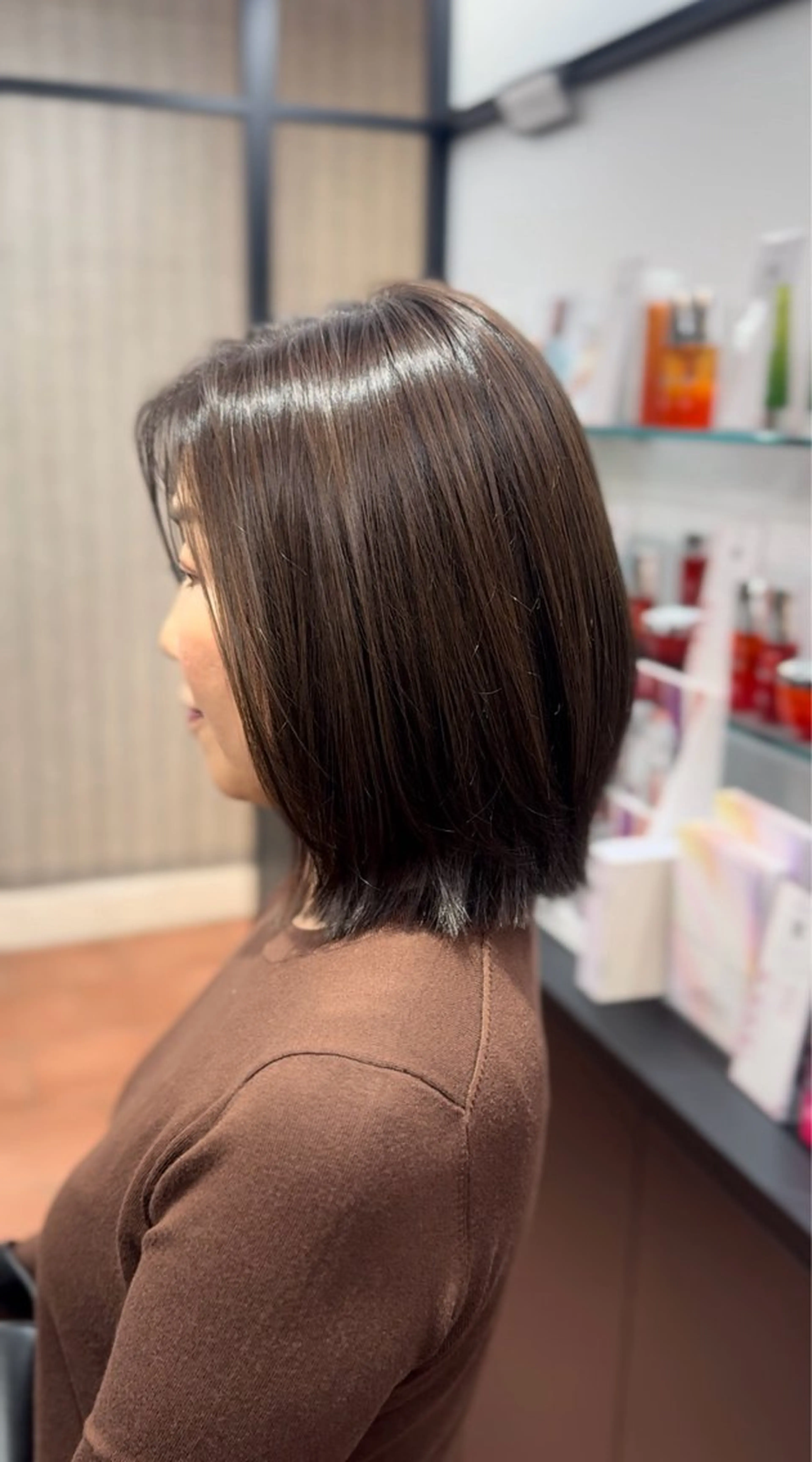 ミディアム カット ヘアカラー ヘアセット 透明感カラー✨️山内 七鐘のヘアスタイル