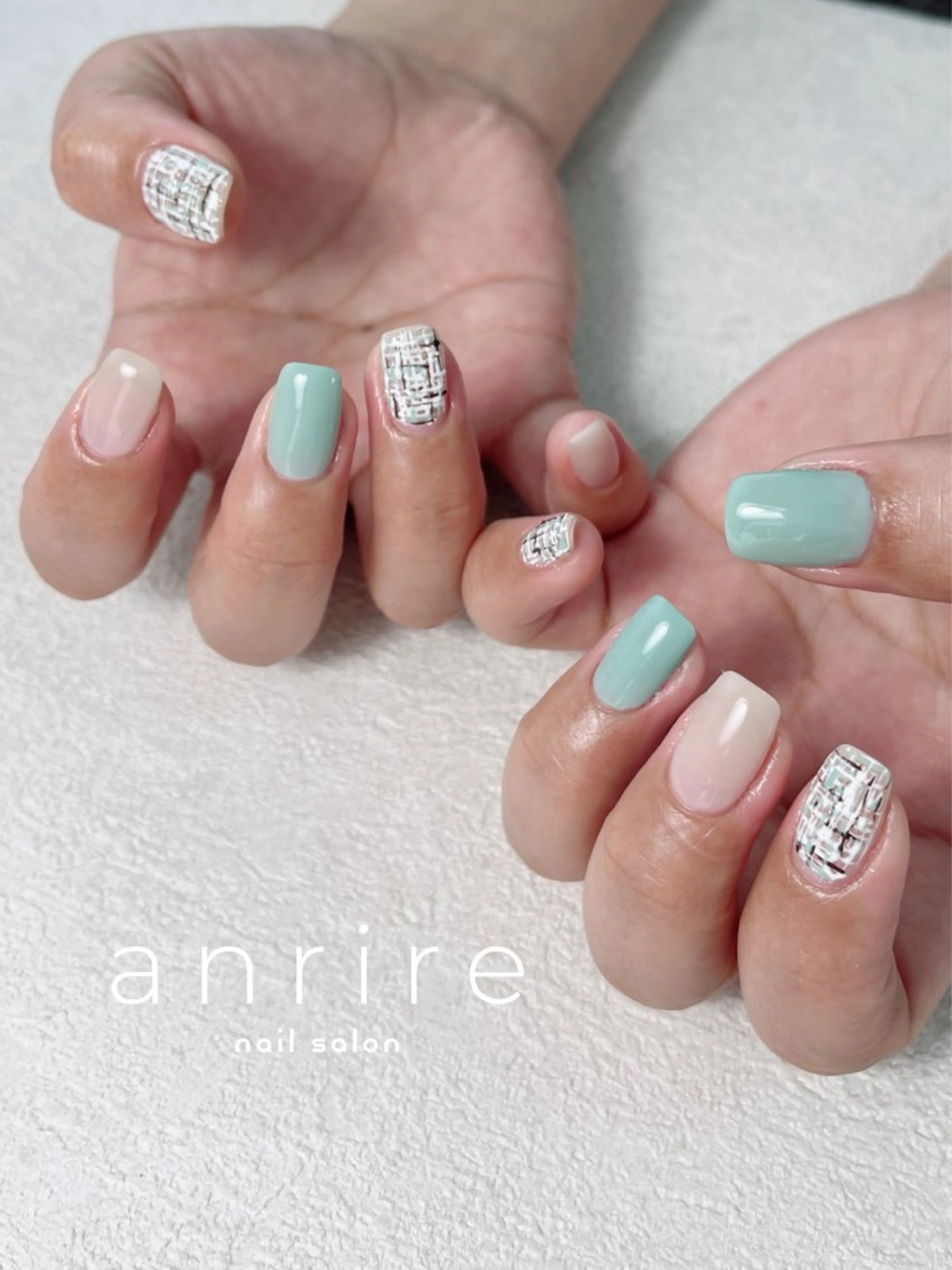 ネイル ブルー ジェルネイル グリーン オフィスネイル ワンカラーネイル ハンドネイル nailsalon anrireのネイルデザイン