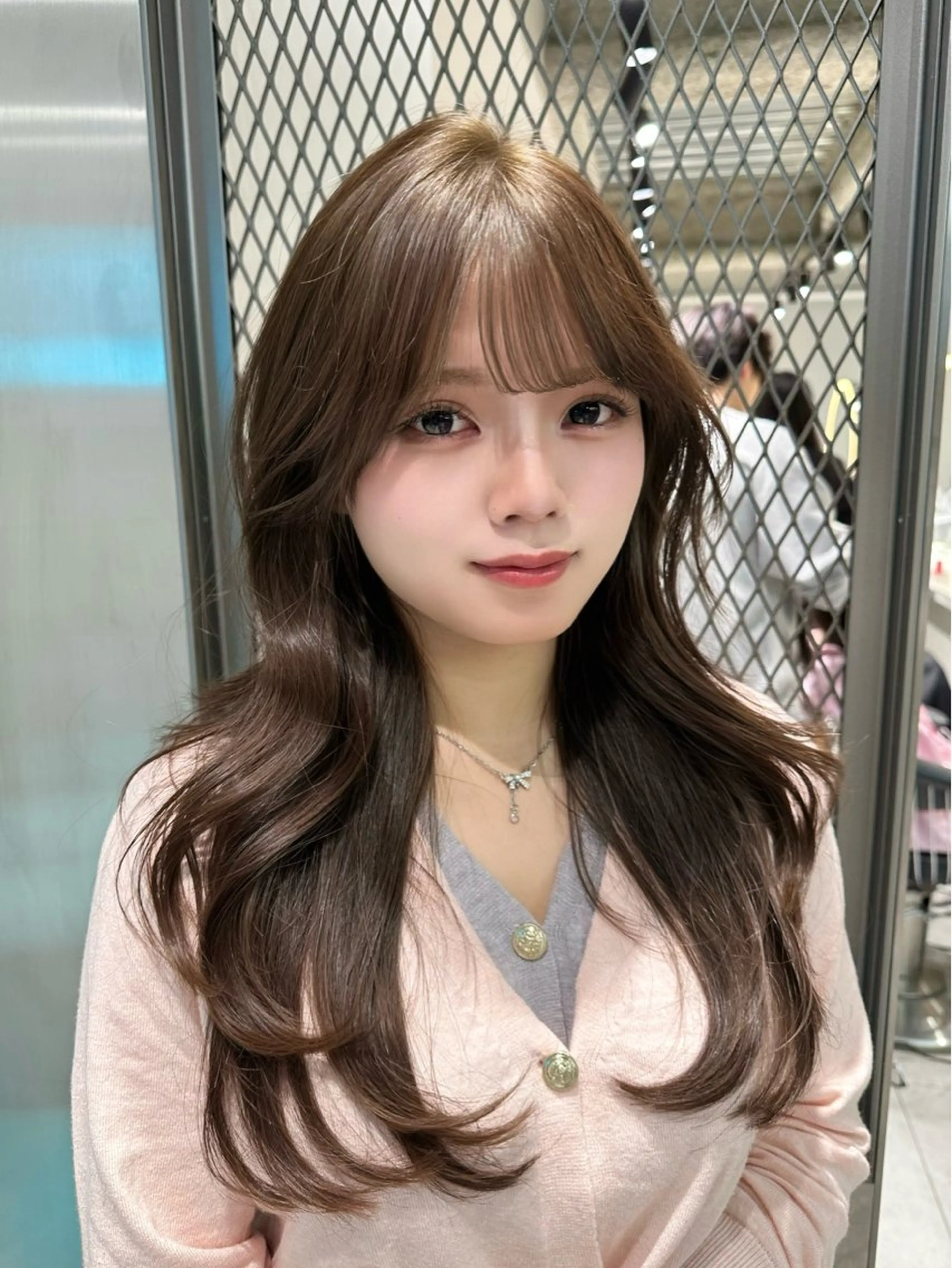 ミディアム ヘアカラー コウスケ/ ハイトーン/韓国ヘアのヘアスタイル