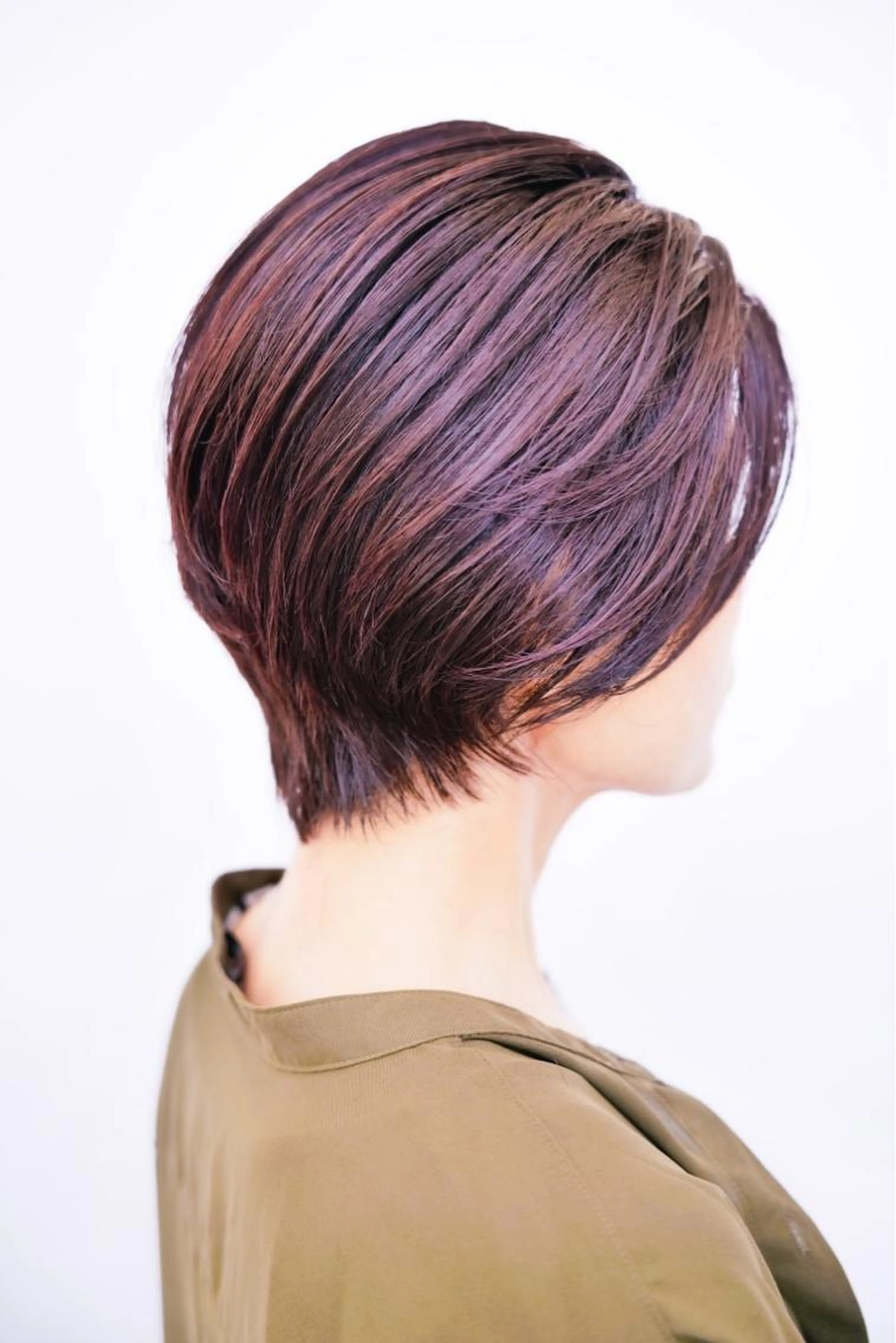 ✨カラフルで艶のある髪へ✨デザインカット+イルミナカラー＋ファイバープレックス＋GRAND LINKAGEトリートメントの写真