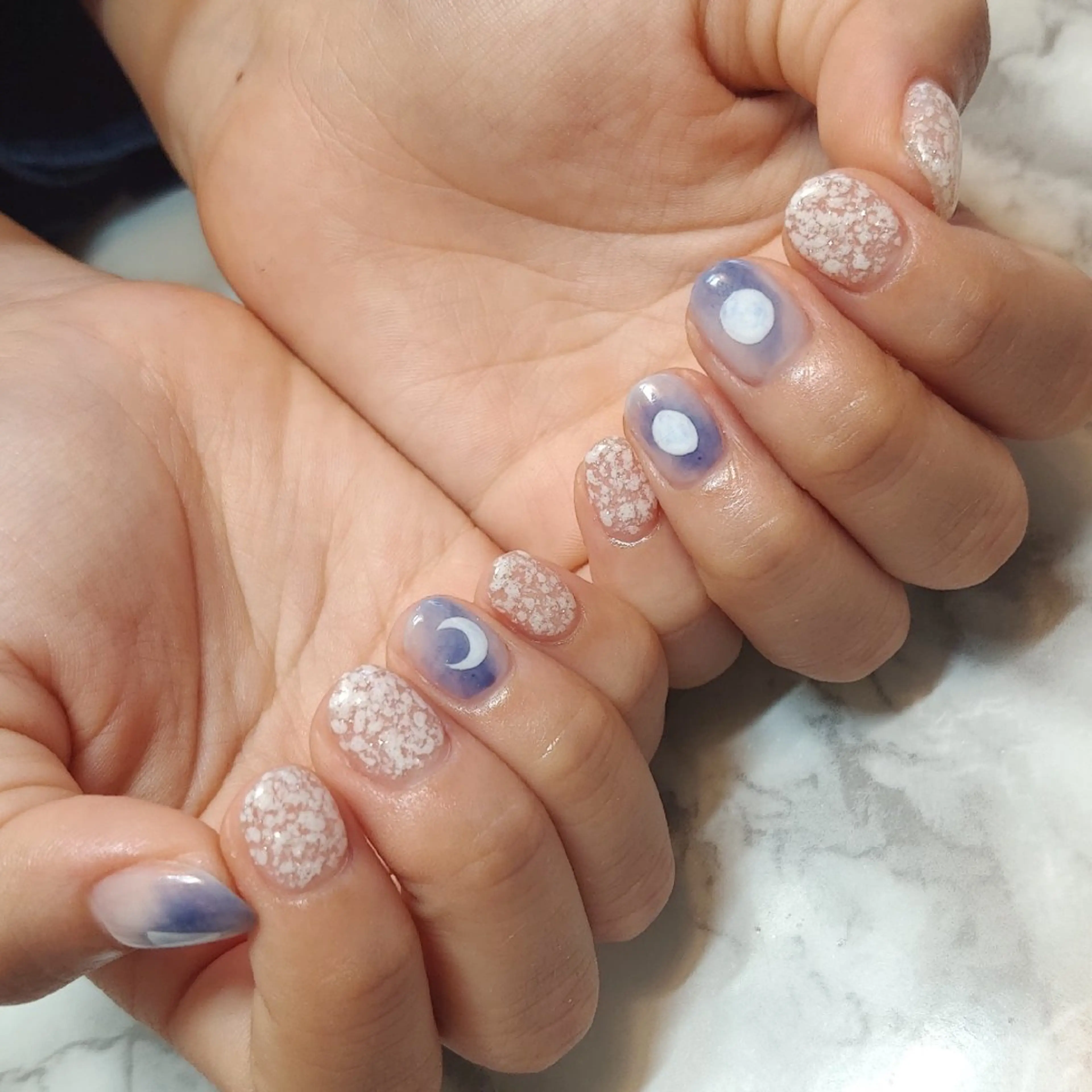 ネイル ジェヌインネイル 河内のネイルデザイン