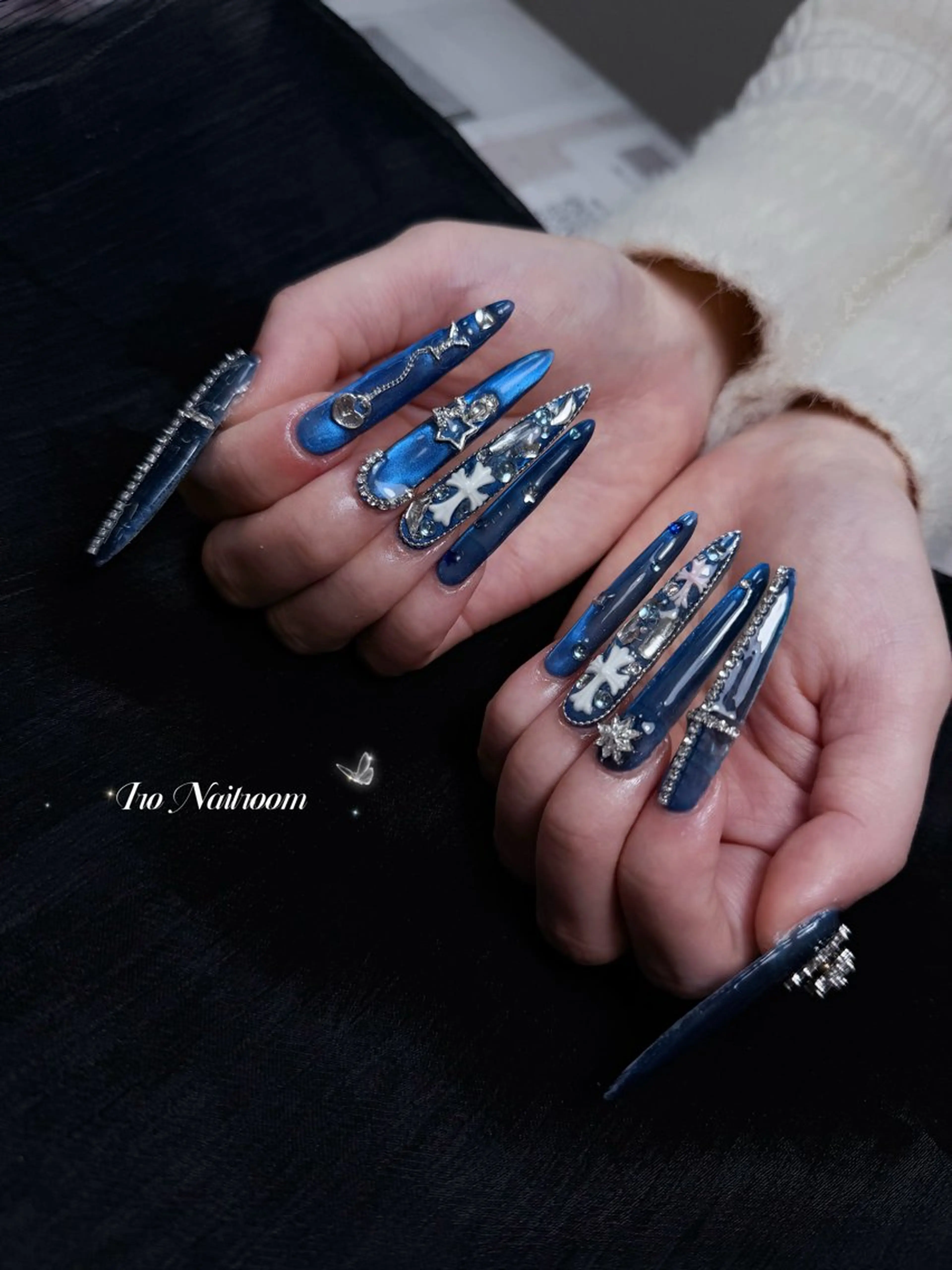 ネイル ハンドネイル IRO Nail Studioのネイルデザイン