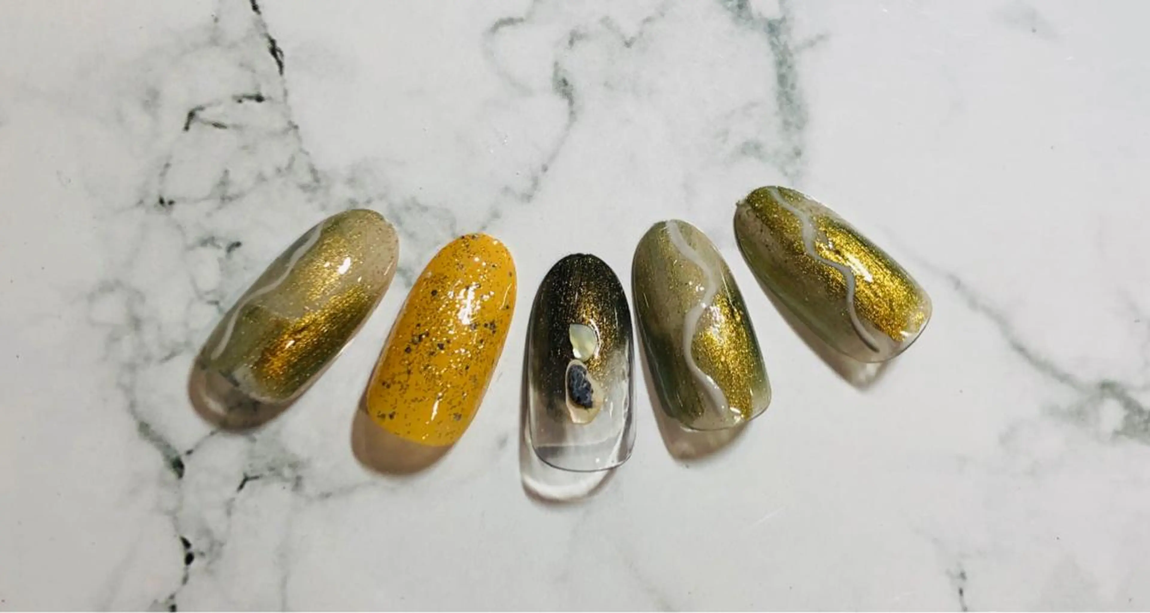 ネイル H3 hitoのネイルデザイン