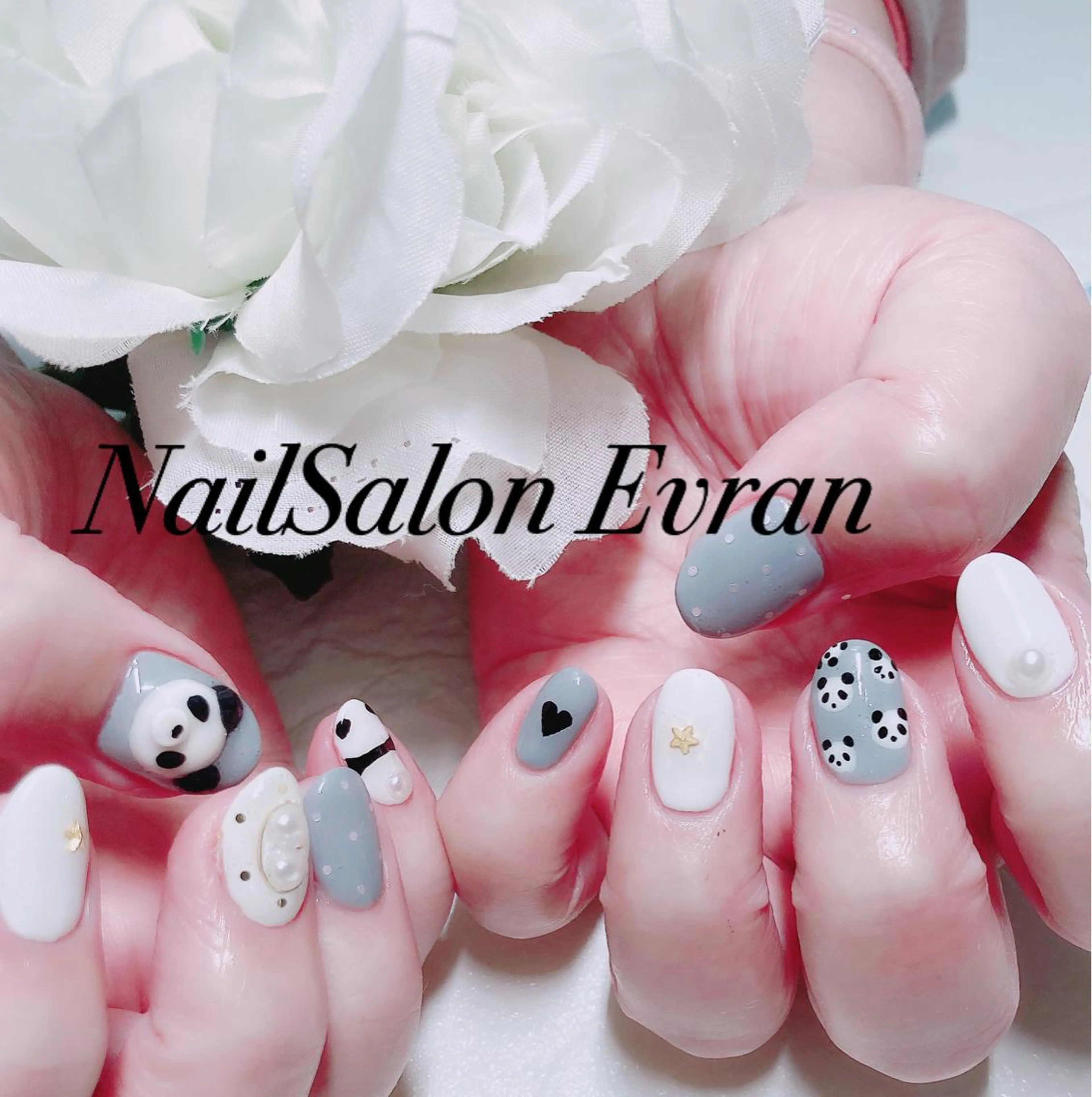 ネイル Nail salon Evranのネイルデザイン