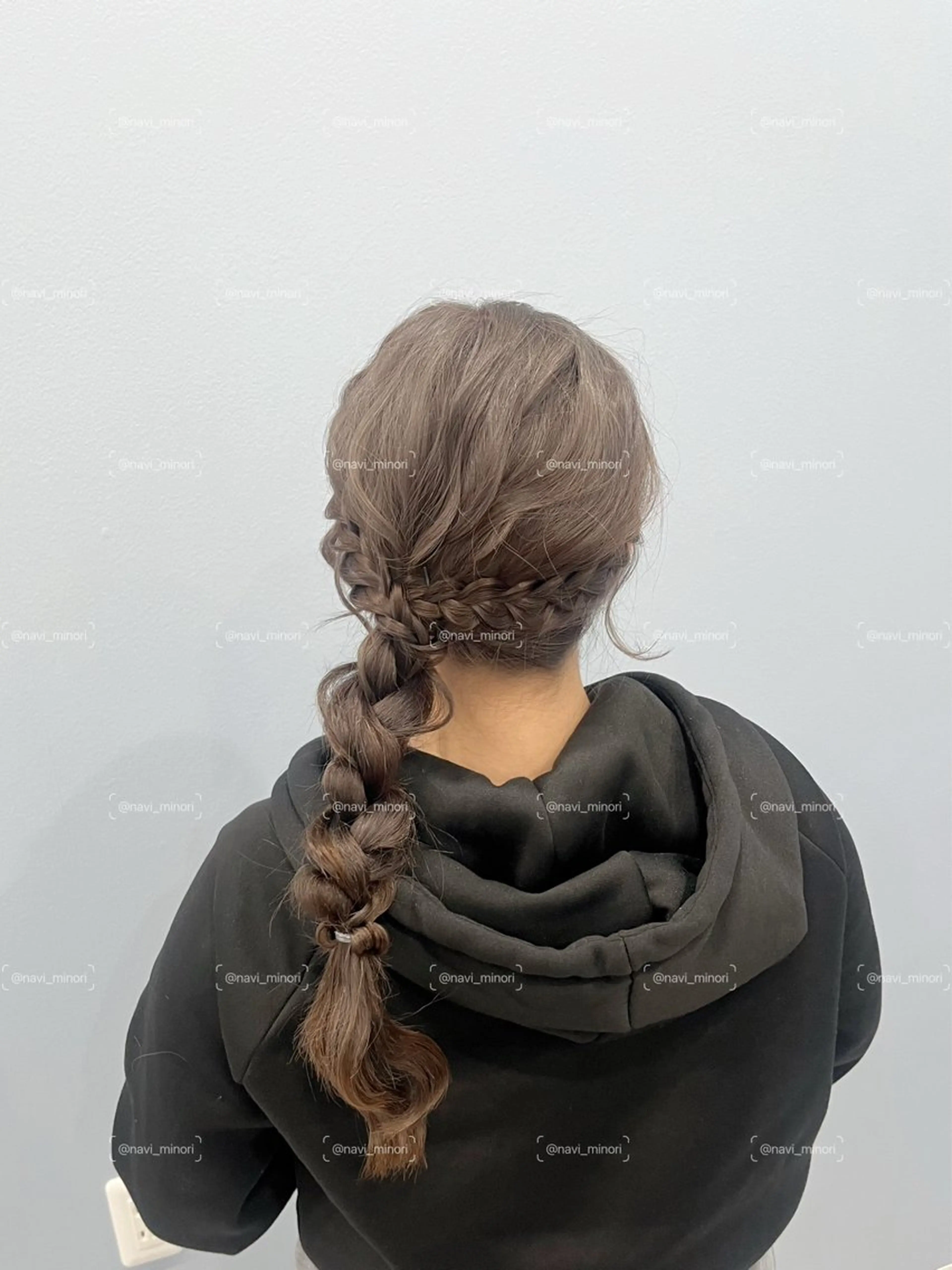 セミロング ヘアアレンジ Hairset minoriのヘアスタイル