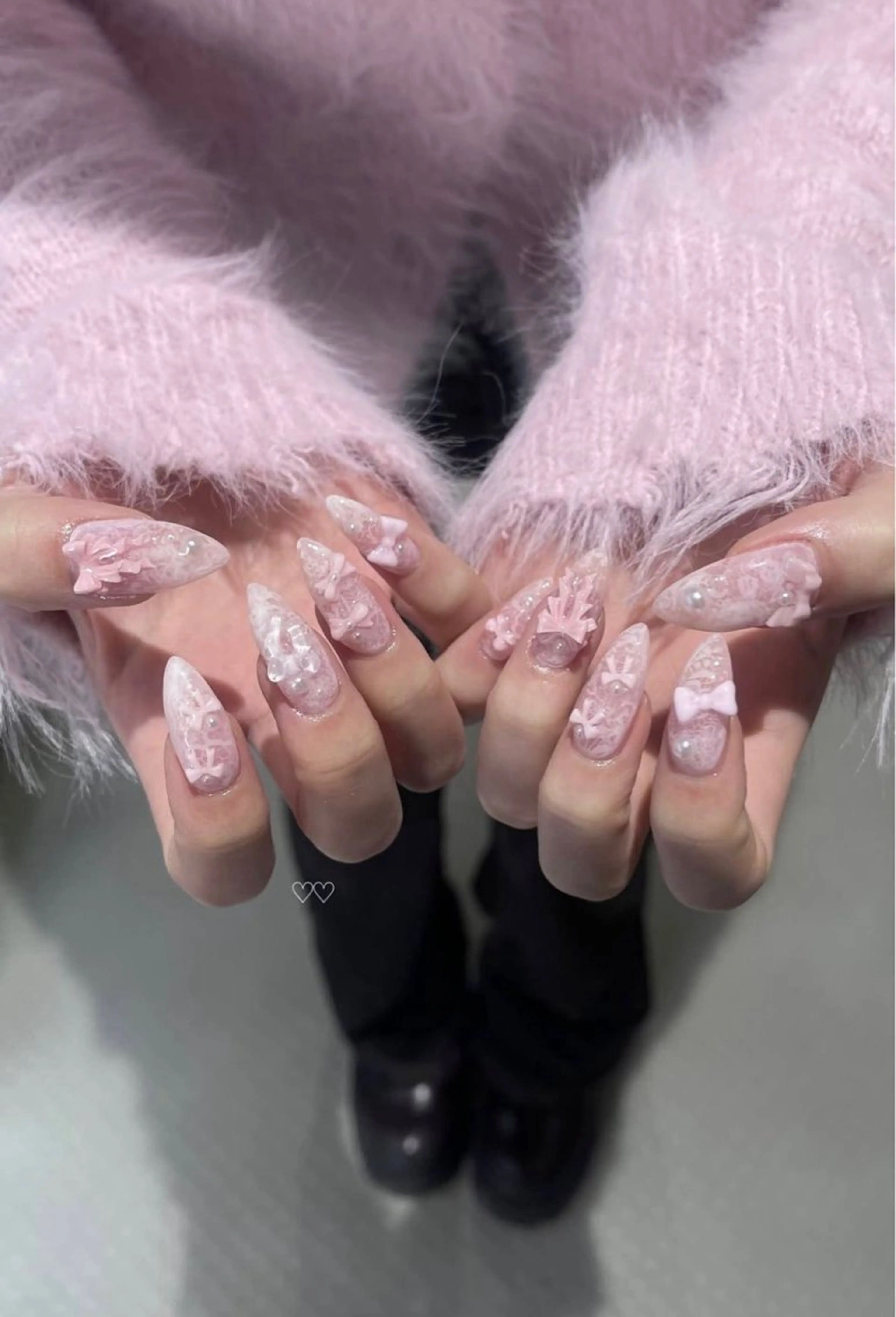 ネイル フレンチネイル ジェルネイル マグネットネイル 持ち込み ニュアンスネイル ハンドネイル Ribbonnail salonのネイルデザイン