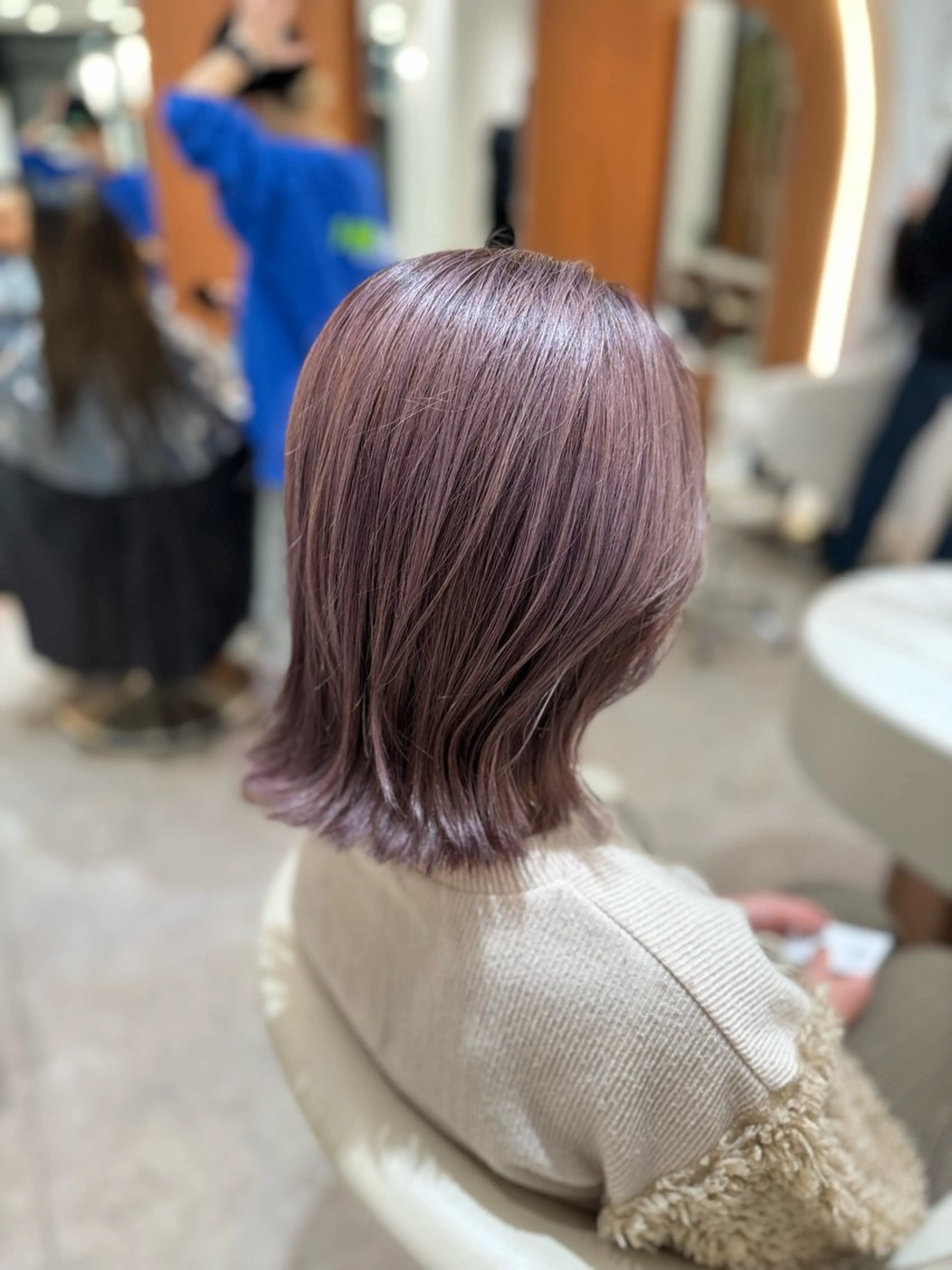 ミディアム カラー グレージュ ラベンダーカラー ラベンダーグレージュ ラベンダーグレー ラベンダーピンク ヘアカラー トリートメント 韓国レイヤー🇰🇷 韓国研修◎渋谷カイトのヘアスタイル