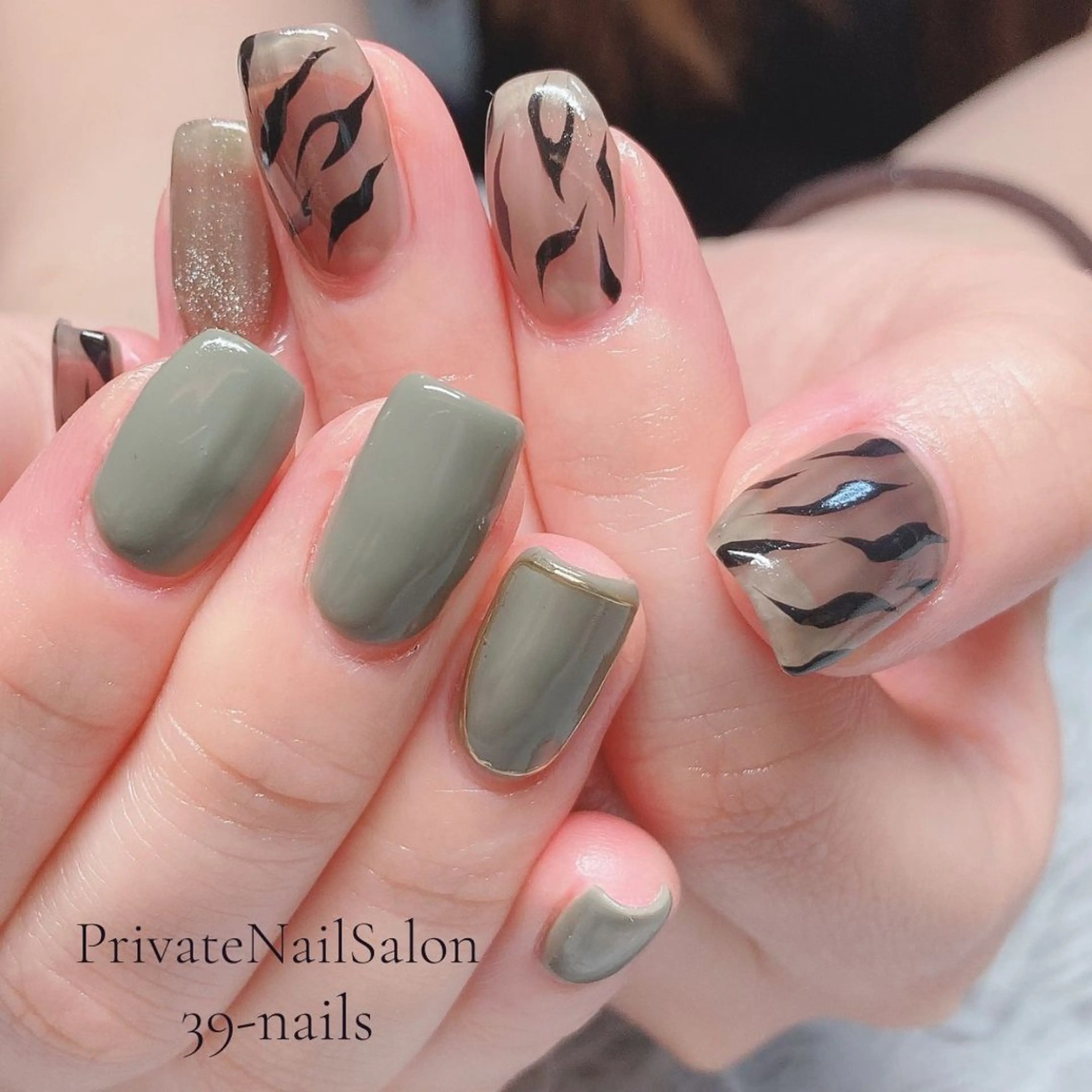 ネイル アニマル柄 ジェルネイル ワンカラーネイル パラジェル ハンドネイル 39-nails EharaMikuのネイルデザイン