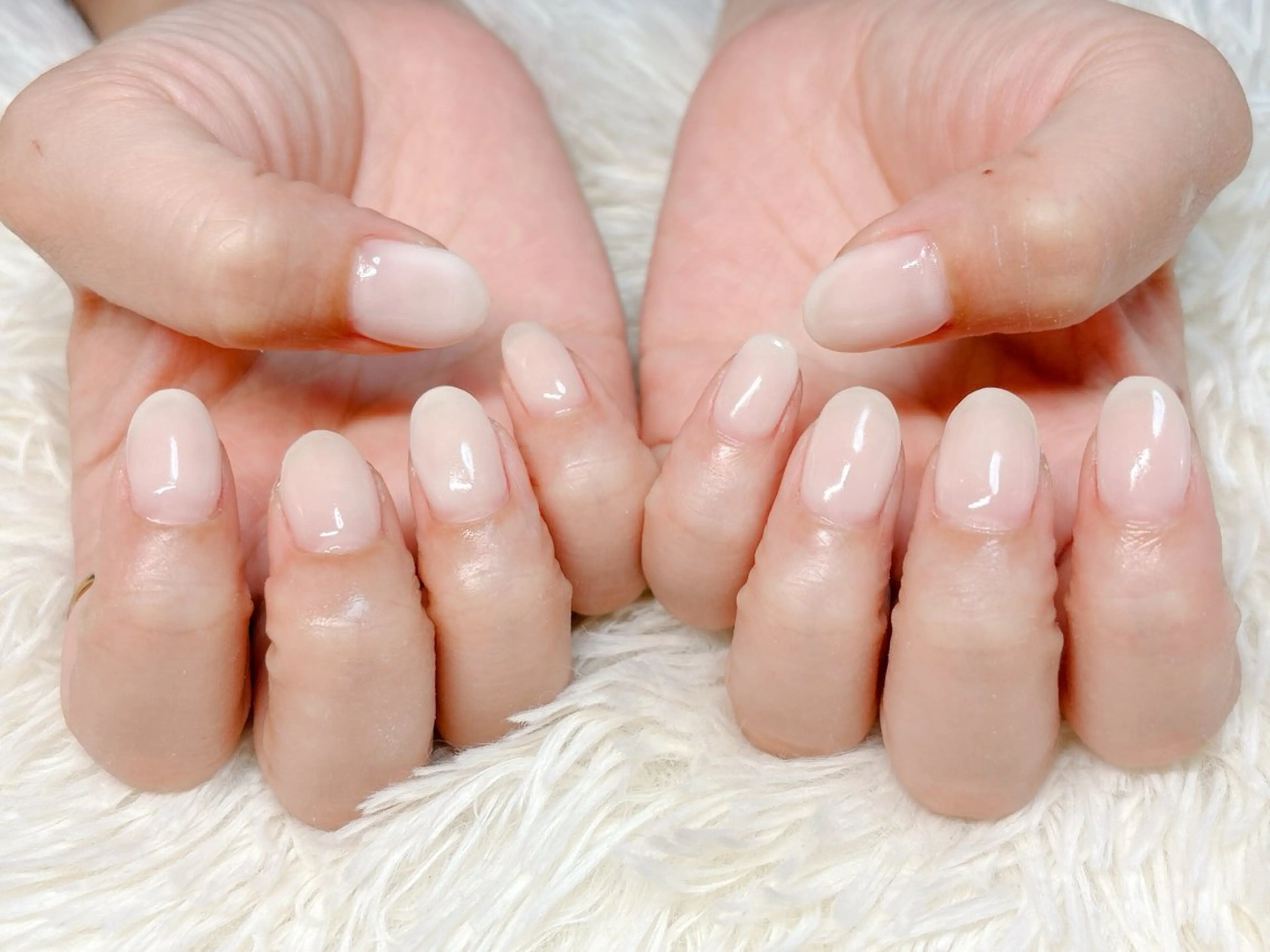 ネイル ハンドネイル パッチリオメメ Lianaのネイルデザイン