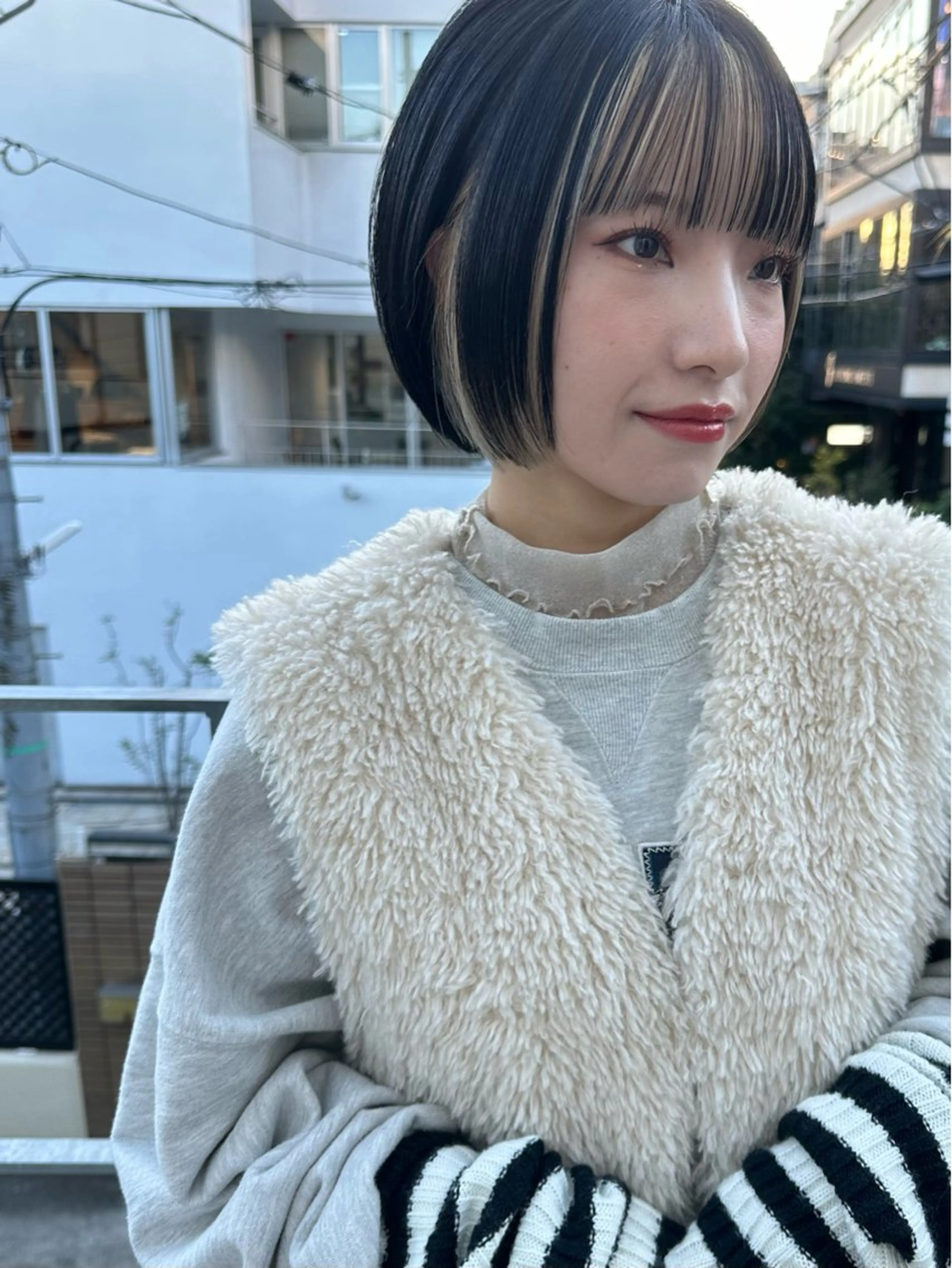 ショート カラー ヘアカラー ボブ/似合わせカット /ニュアンスカラーのヘアスタイル