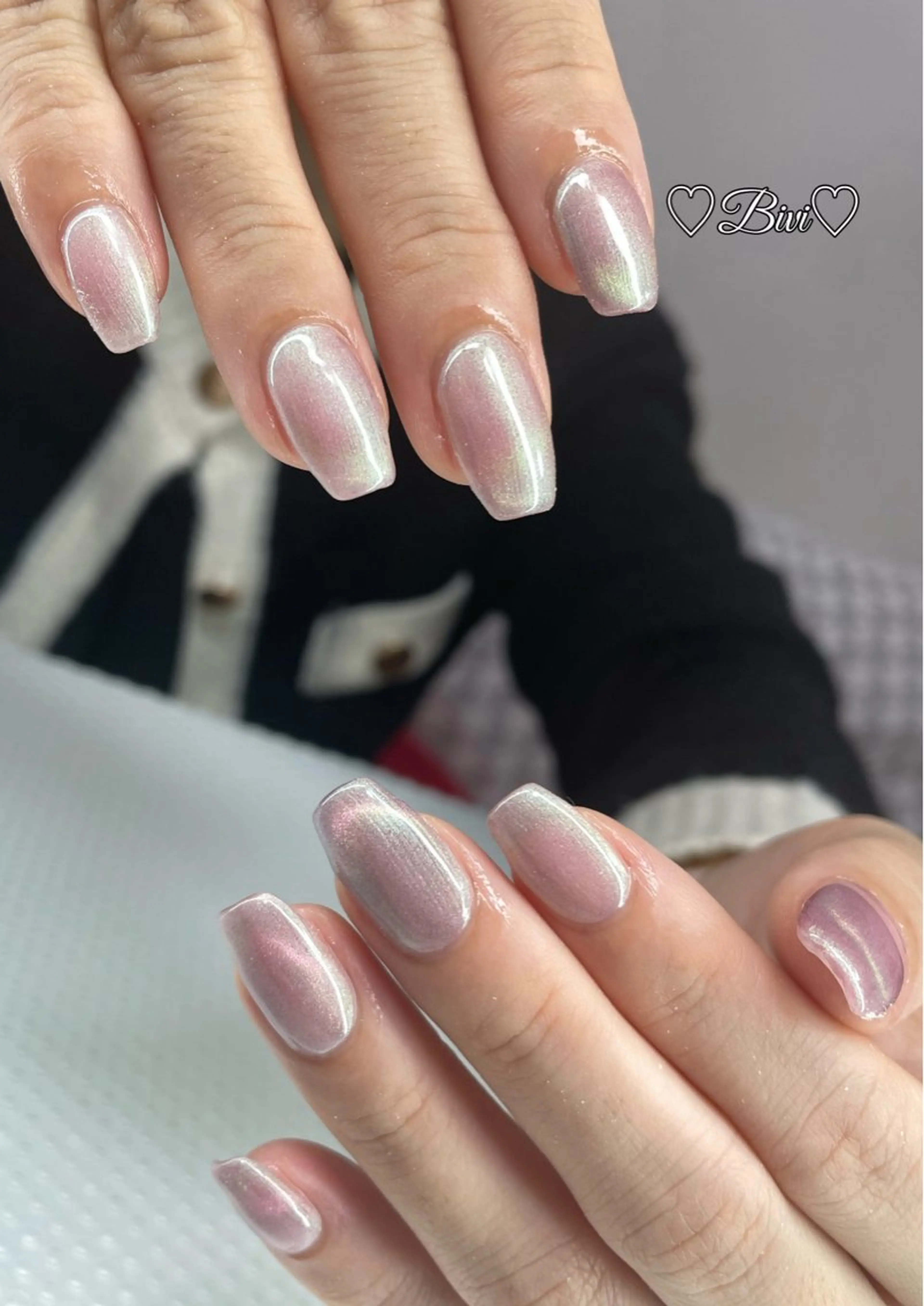 ネイル アートネイル フラッシュネイル ラメ(グリッター) マグネットネイル シルバー ハンドネイル ハンドケア ♡Bivi♡自爪に 優しいネイルサロンのネイルデザイン