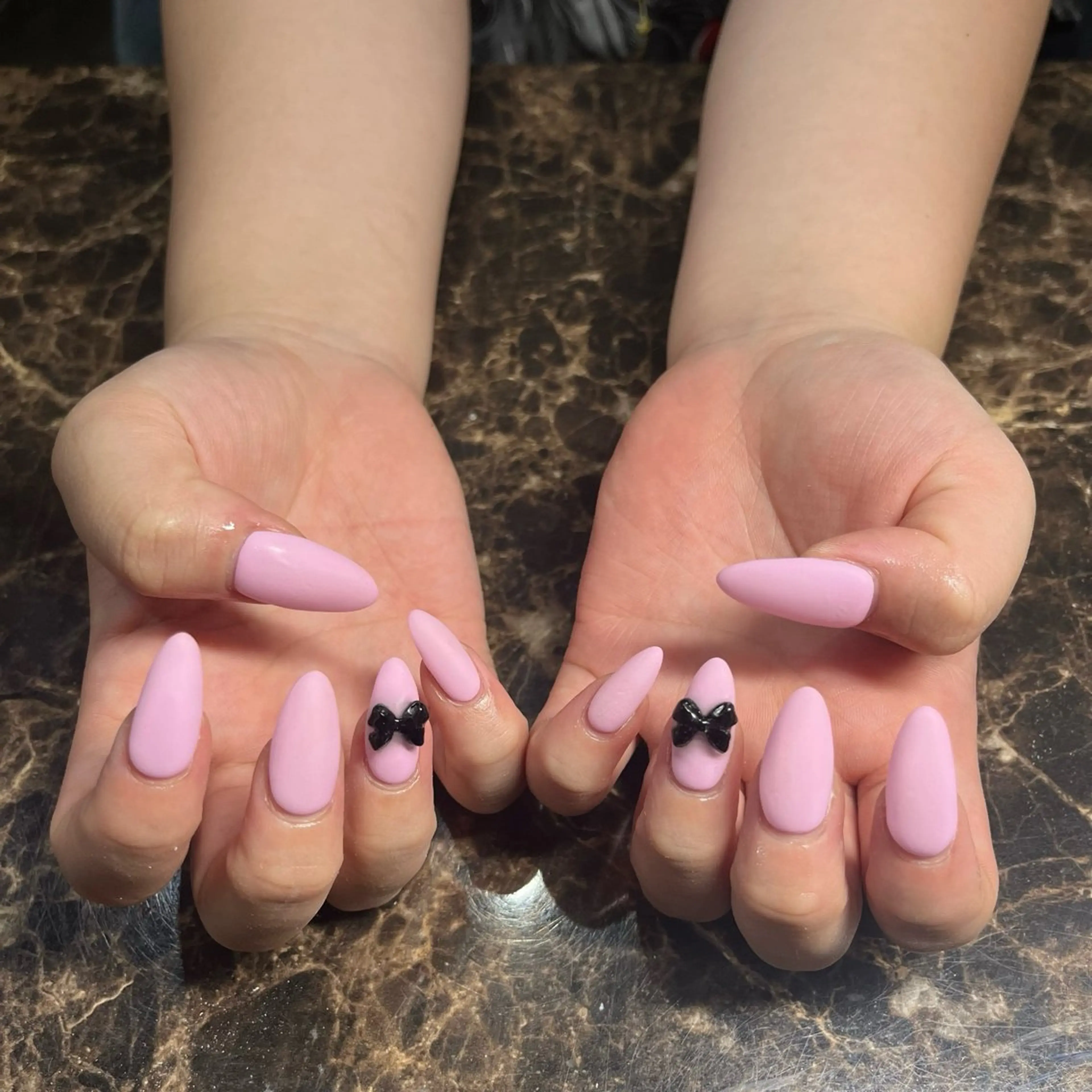 ネイル ハンドネイル IROHA nail Ami🐊🎀のネイルデザイン