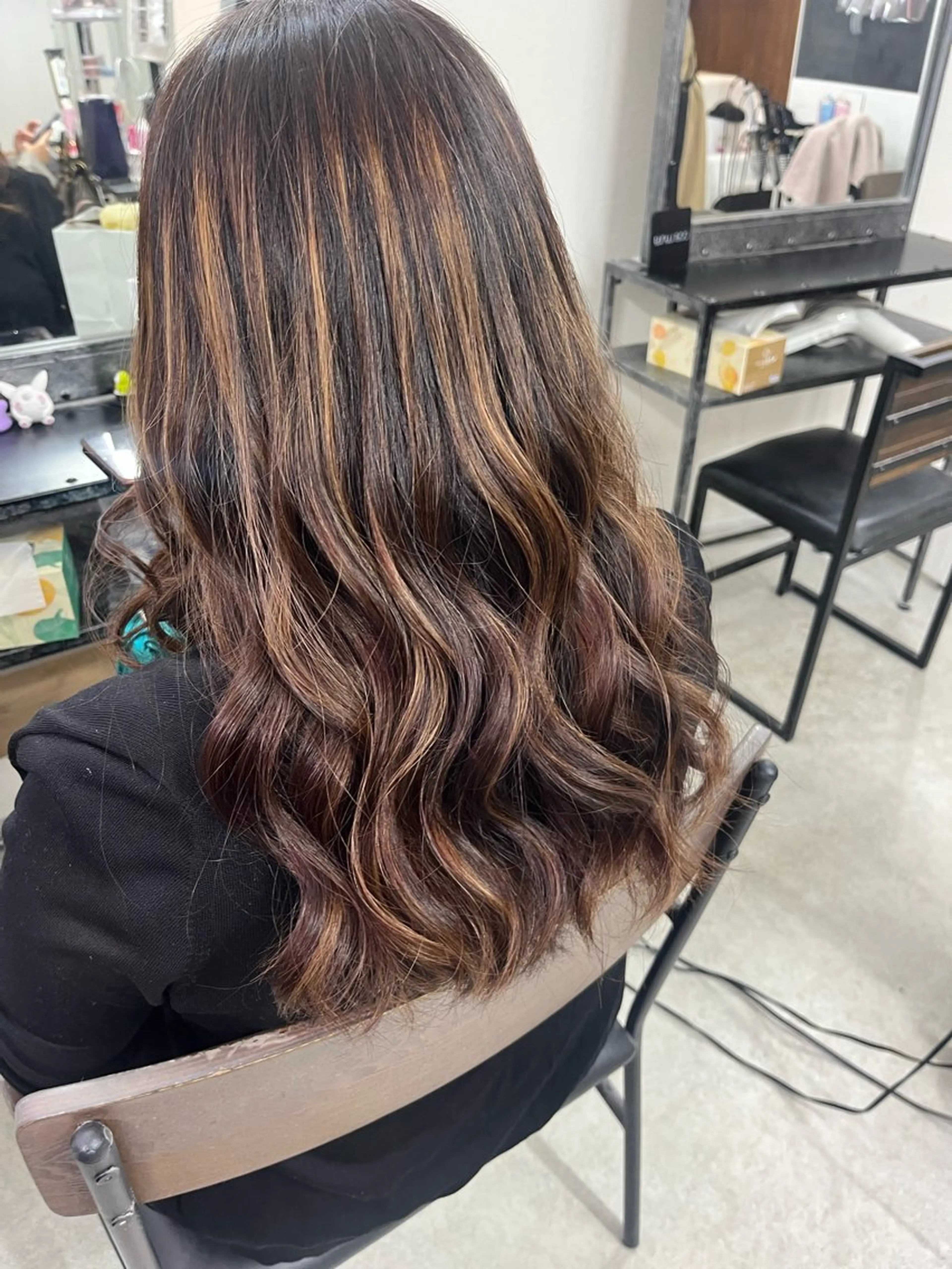ロング ヘアアレンジ 山﨑 美空のヘアスタイル