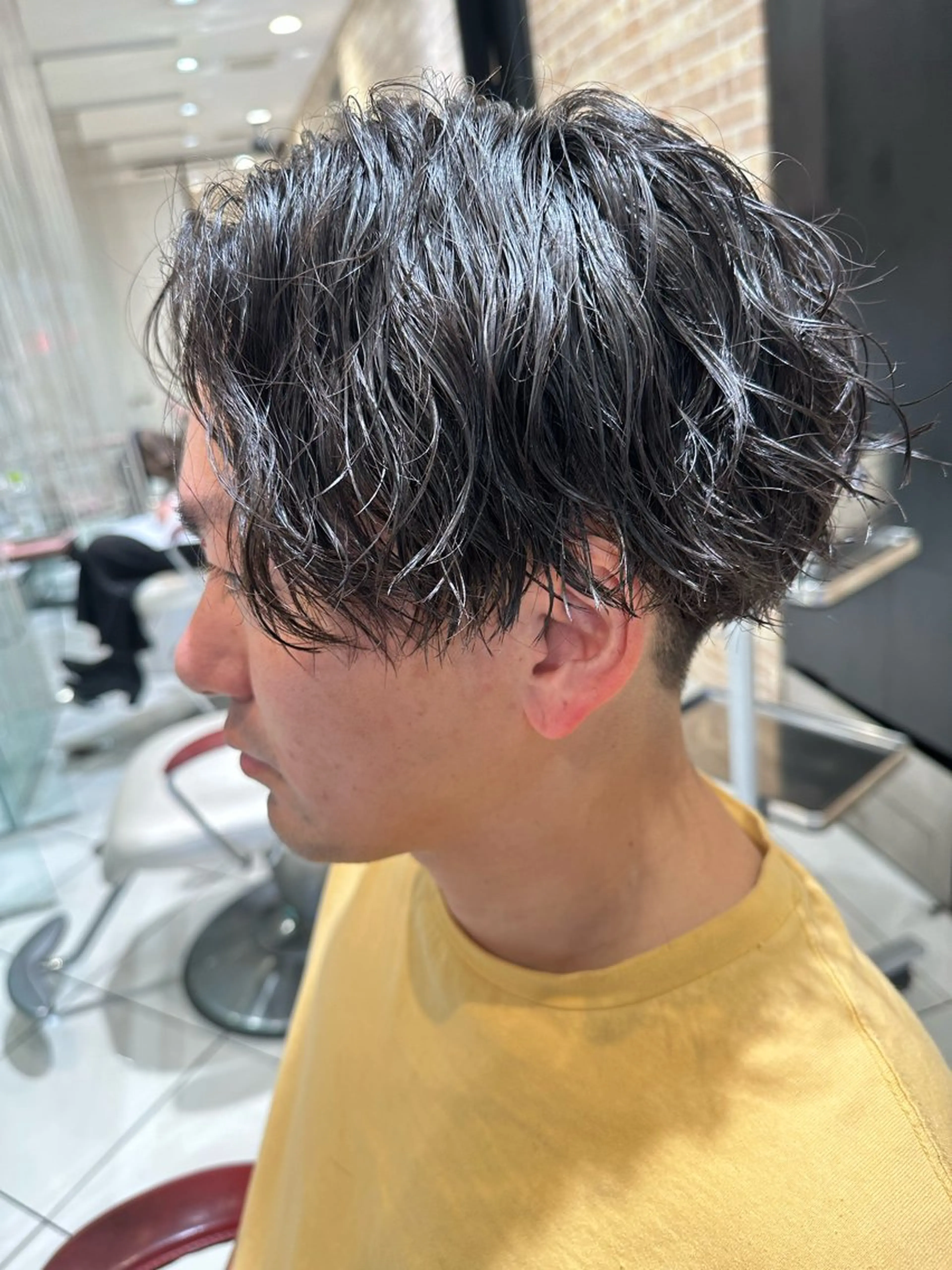 ショート パーマ メンズ メンズパーマ ツイストスパイラルパーマ 波巻きパーマ スパイラルパーマ 💈メンズ特化 美容師サキ💈のヘアスタイル