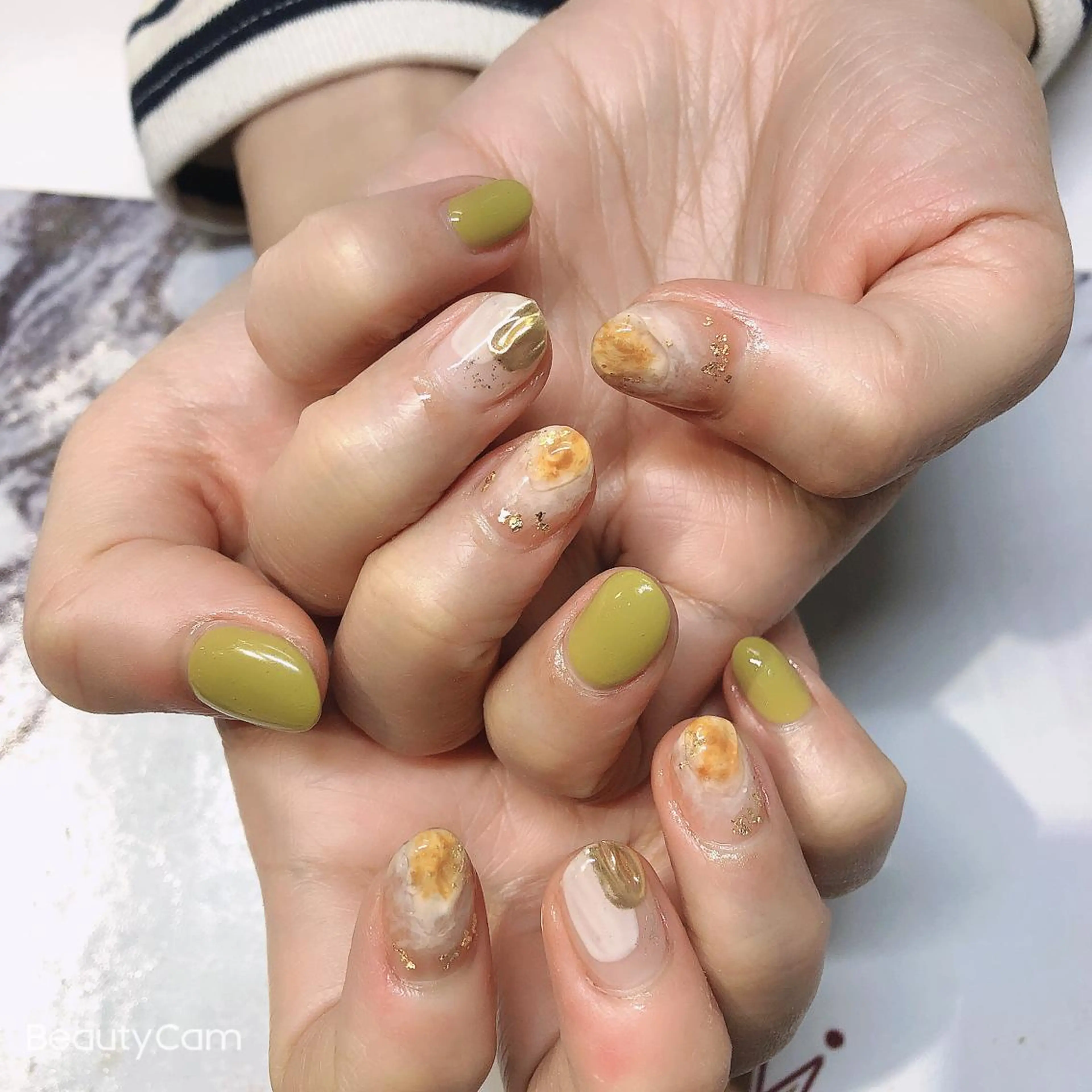 ネイル ガレンドウ 白澤 愛子のネイルデザイン