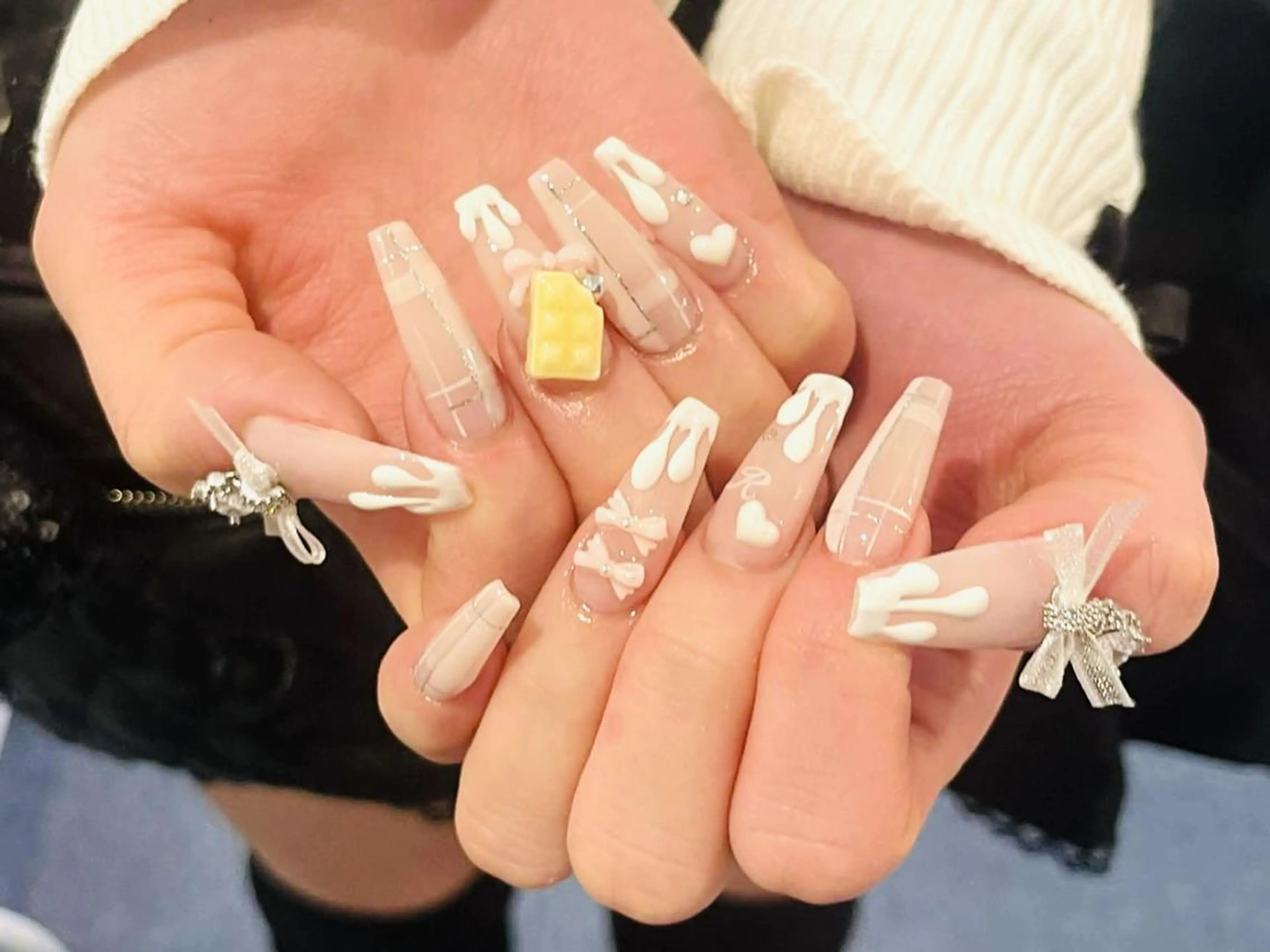 ネイル 長さ出し グラデーション 卒業式 キラキラネイル マグネットネイル YUNA Belle Nail 池袋のネイルデザイン