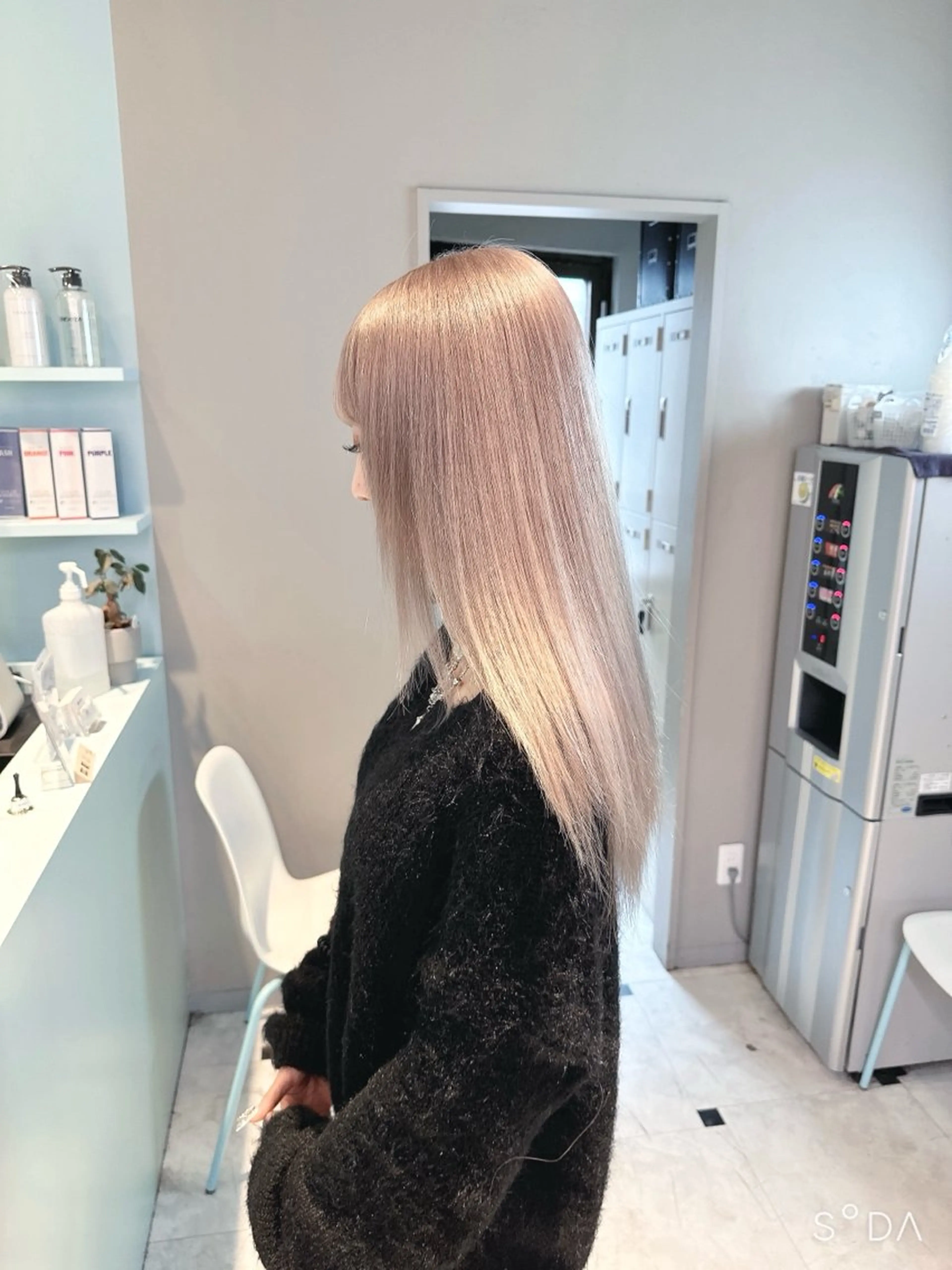 ロング カラー ヘアカラー トリートメント ヘアセット 🪄池袋ハイトーン 🪄ブリーチカラーのヘアスタイル