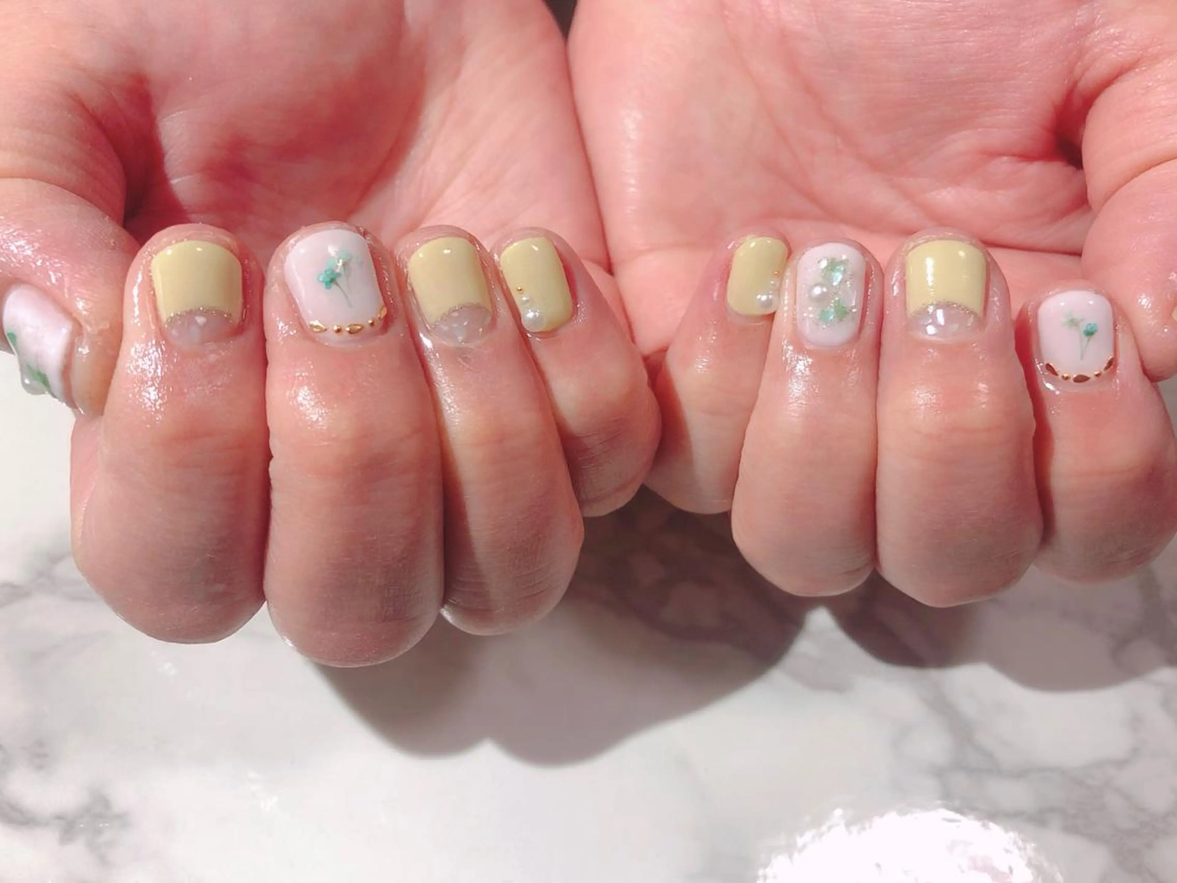 ネイル 持ち込み Regaro i.sのネイルデザイン