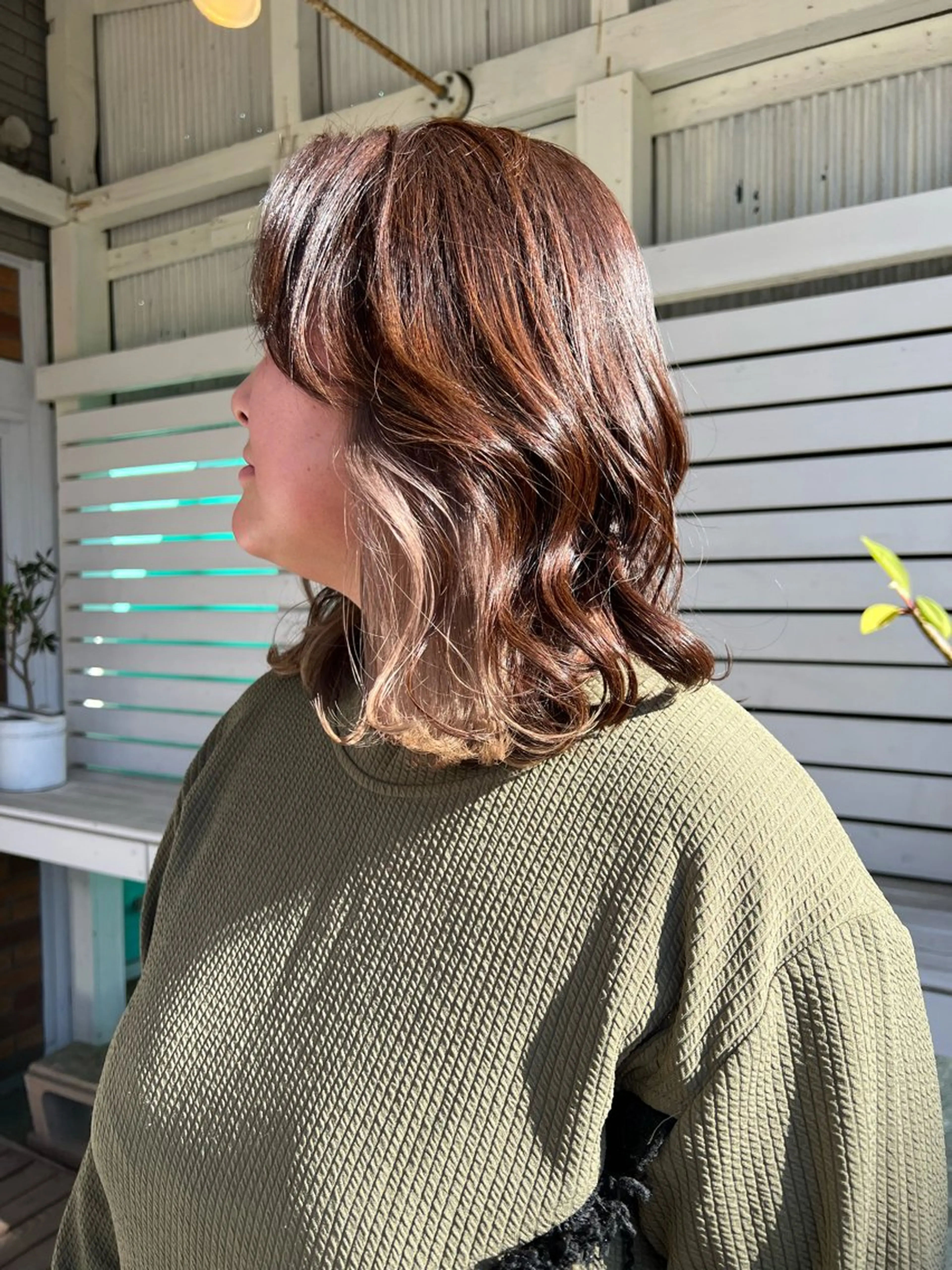 ミディアム カラー ✂︎cadre✂︎ 🪶かまだれいし🪶のヘアスタイル